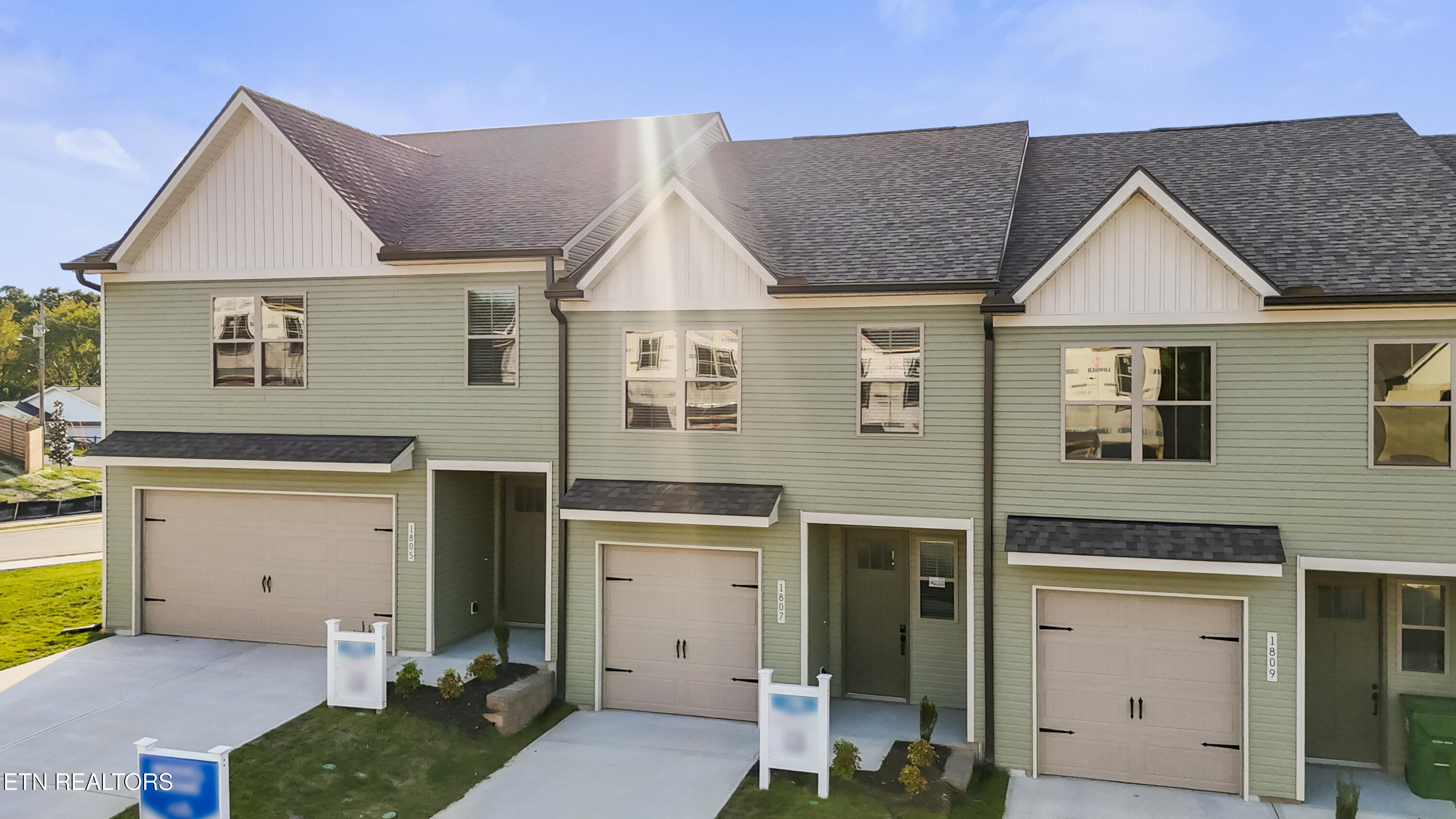1807 Bennett Village Drive Maryville TN 37804