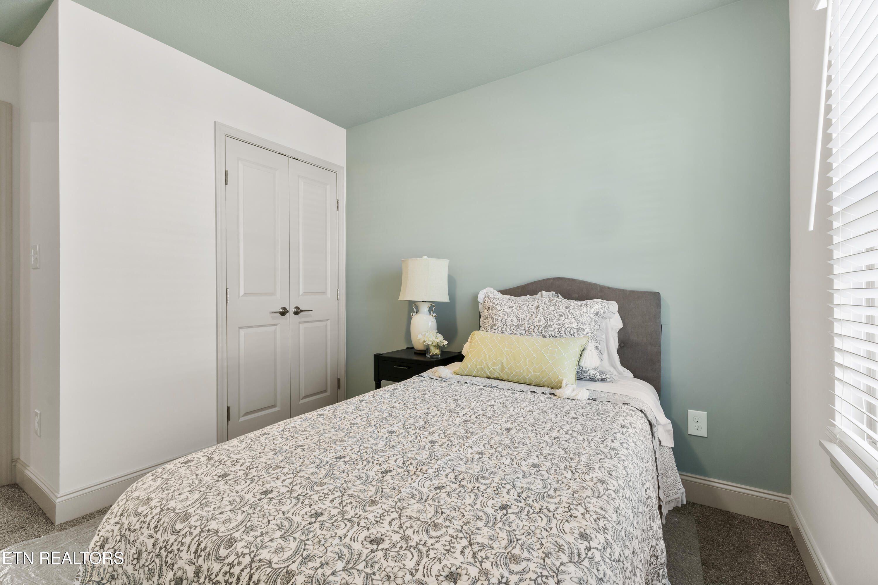 1807 Bennett Village Drive Maryville TN 37804