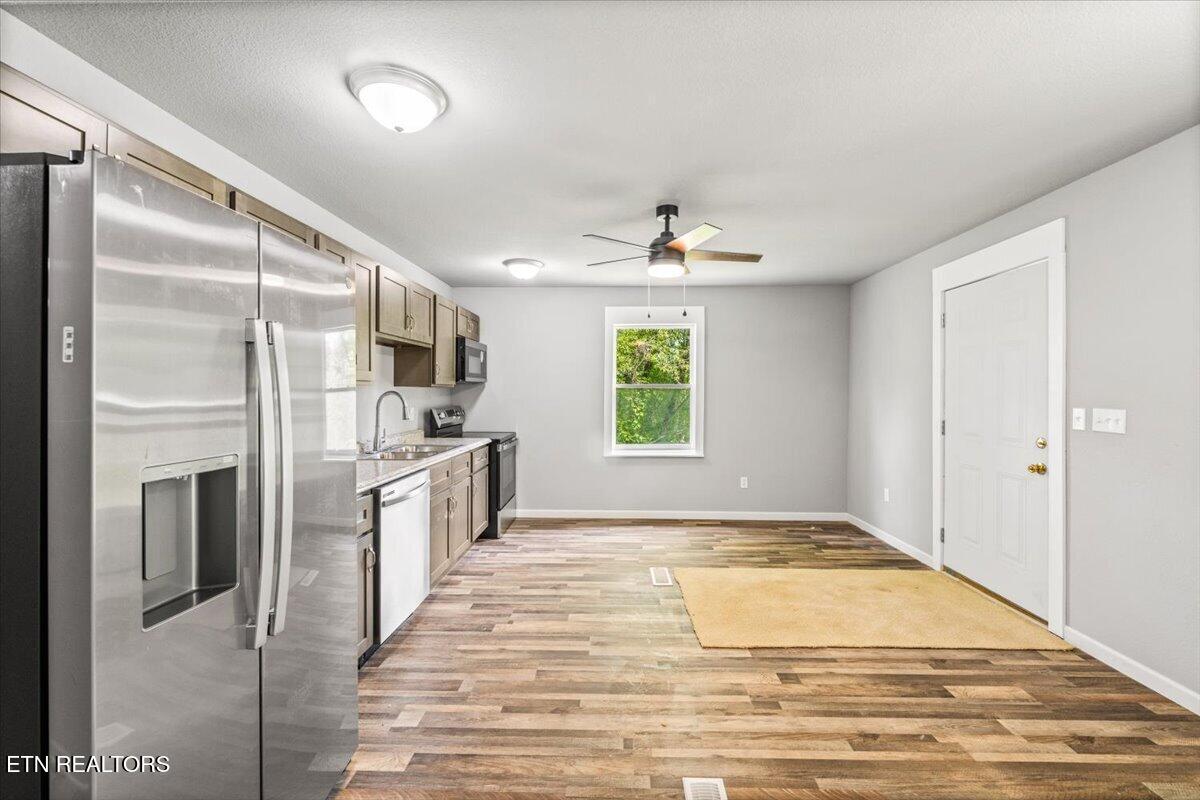 151 Sunflower Lane Lafollette TN 37766