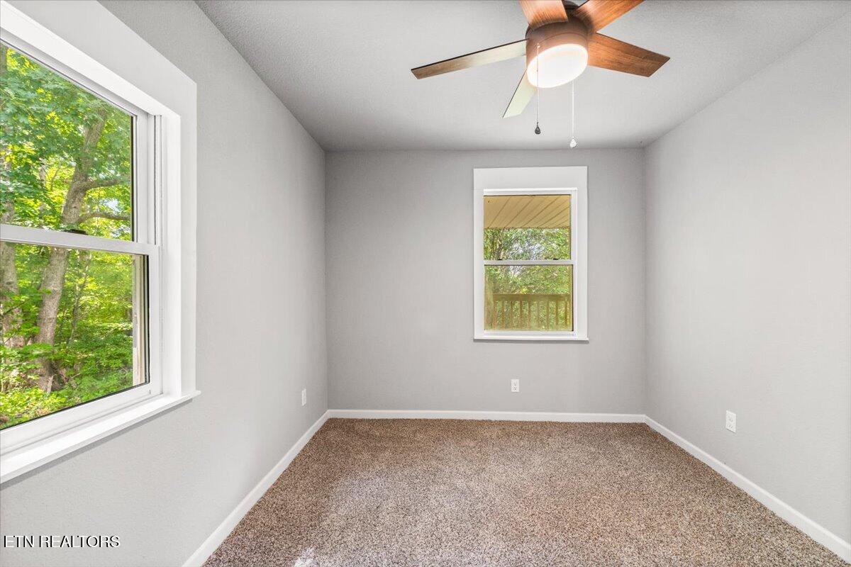 151 Sunflower Lane Lafollette TN 37766