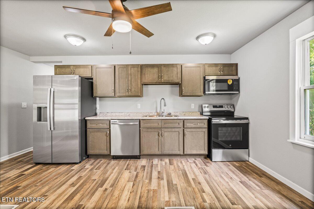 151 Sunflower Lane Lafollette TN 37766