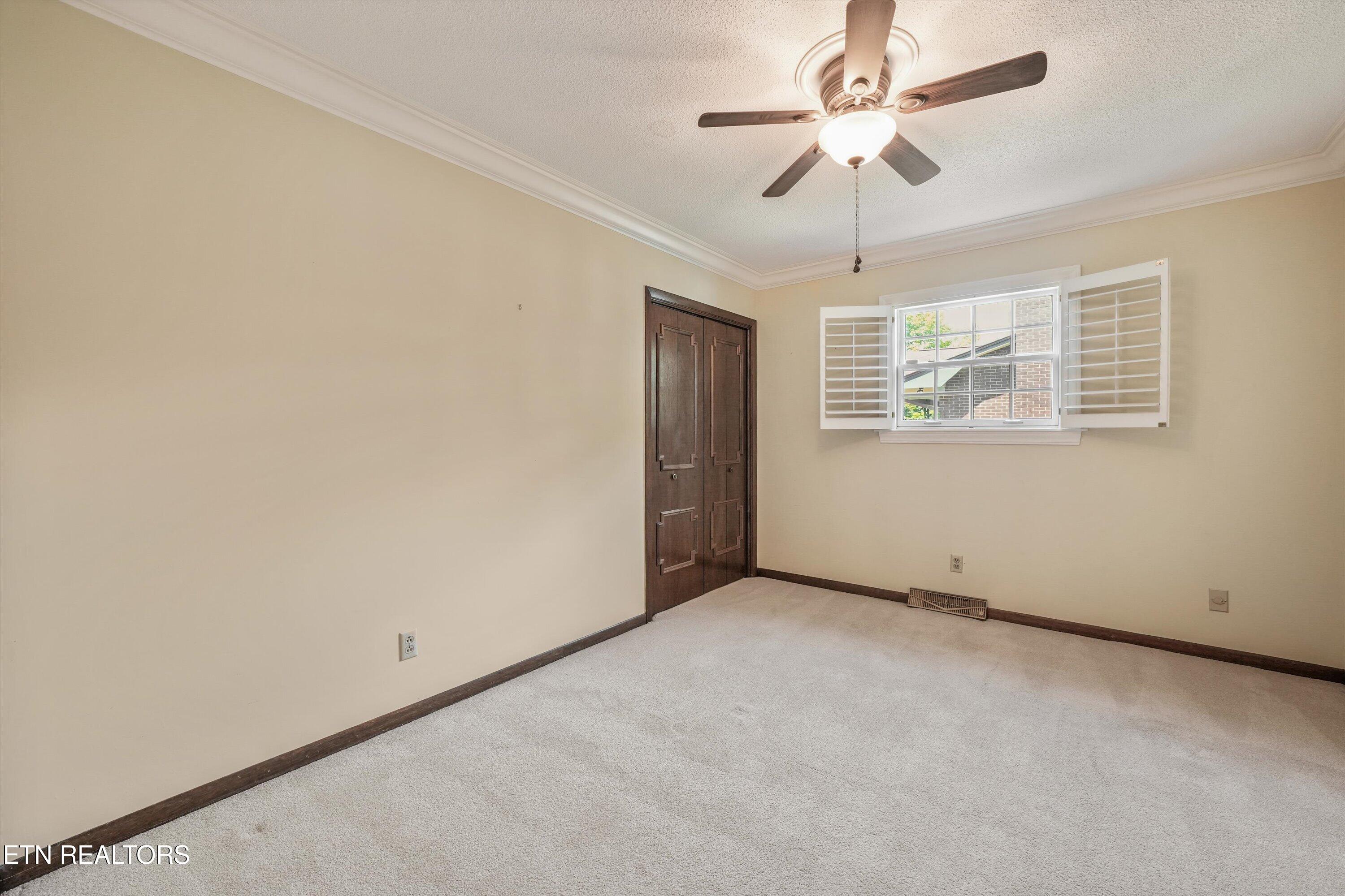 116 Essex Drive Knoxville TN 37922