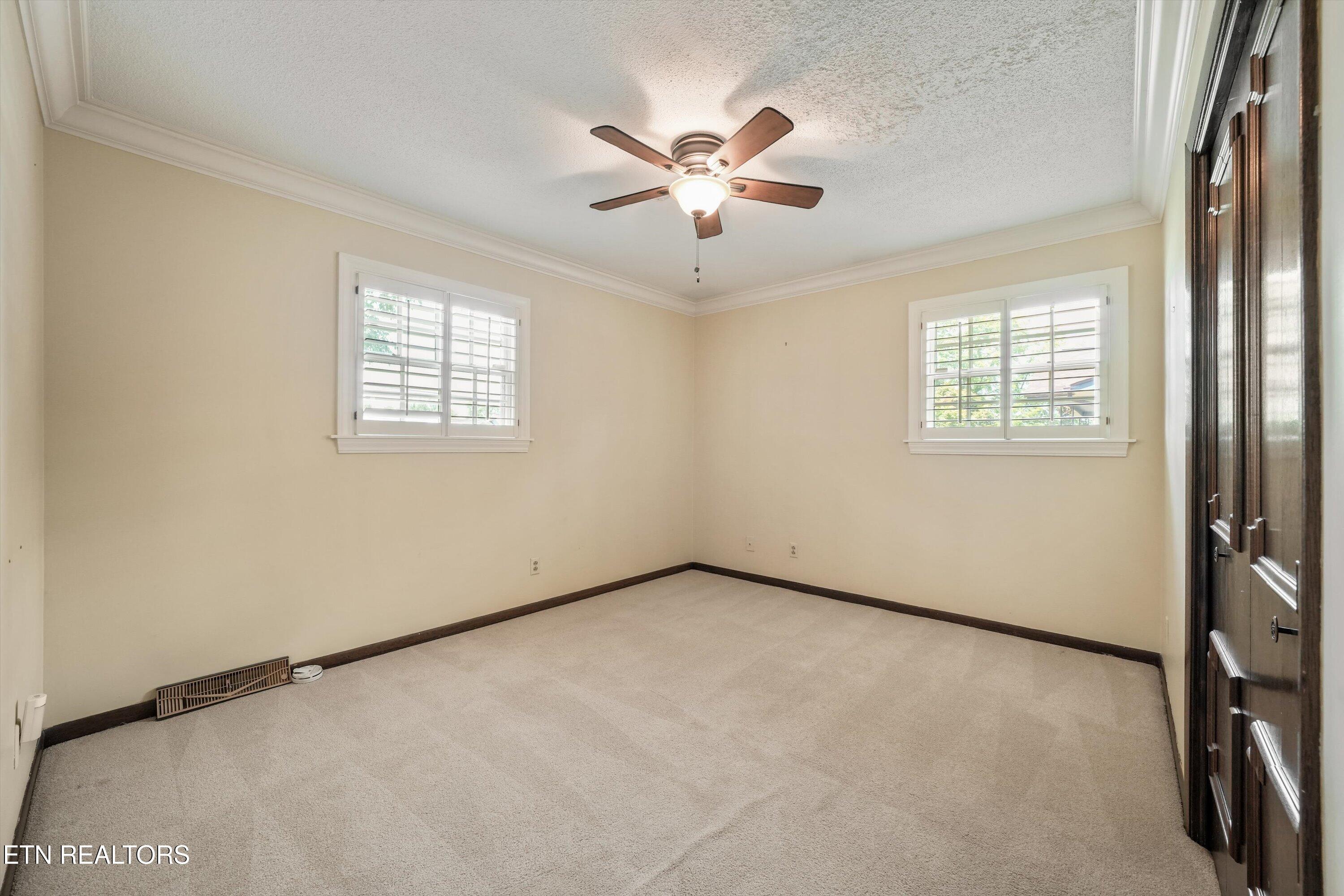 116 Essex Drive Knoxville TN 37922