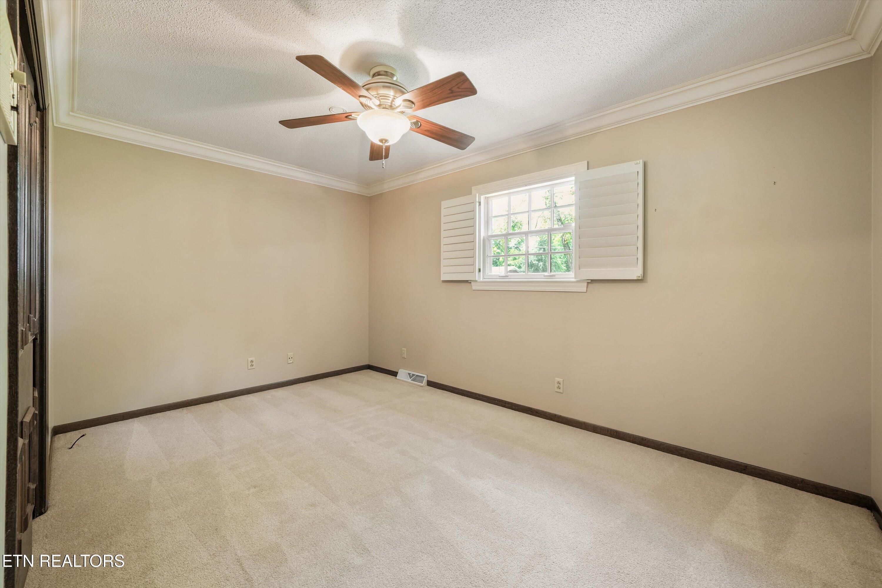 116 Essex Drive Knoxville TN 37922