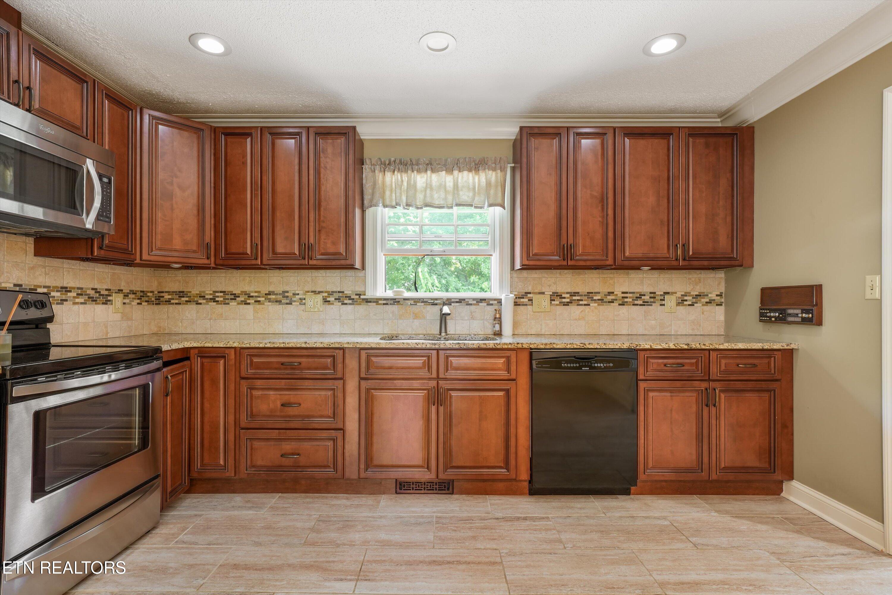 116 Essex Drive Knoxville TN 37922