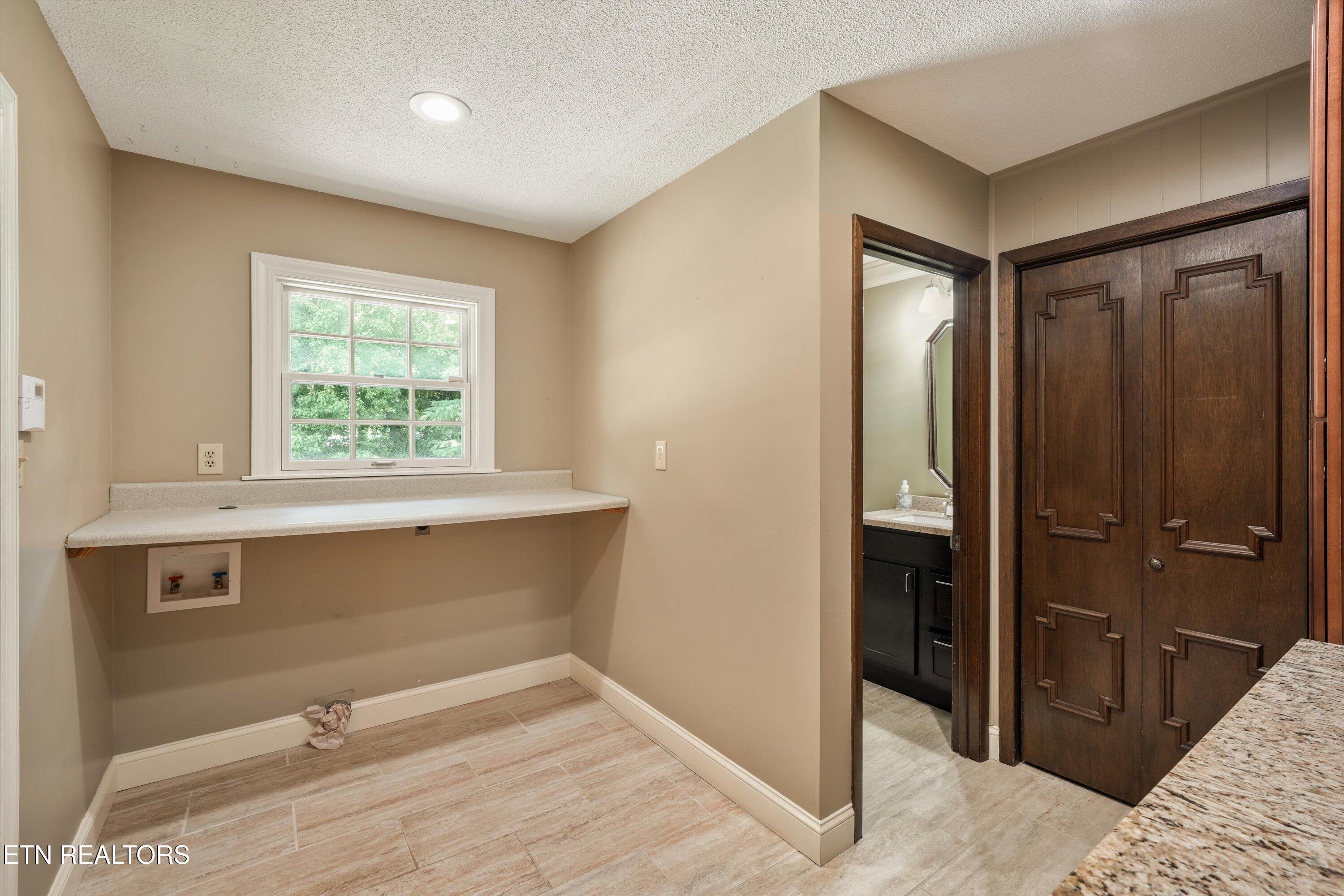 116 Essex Drive Knoxville TN 37922