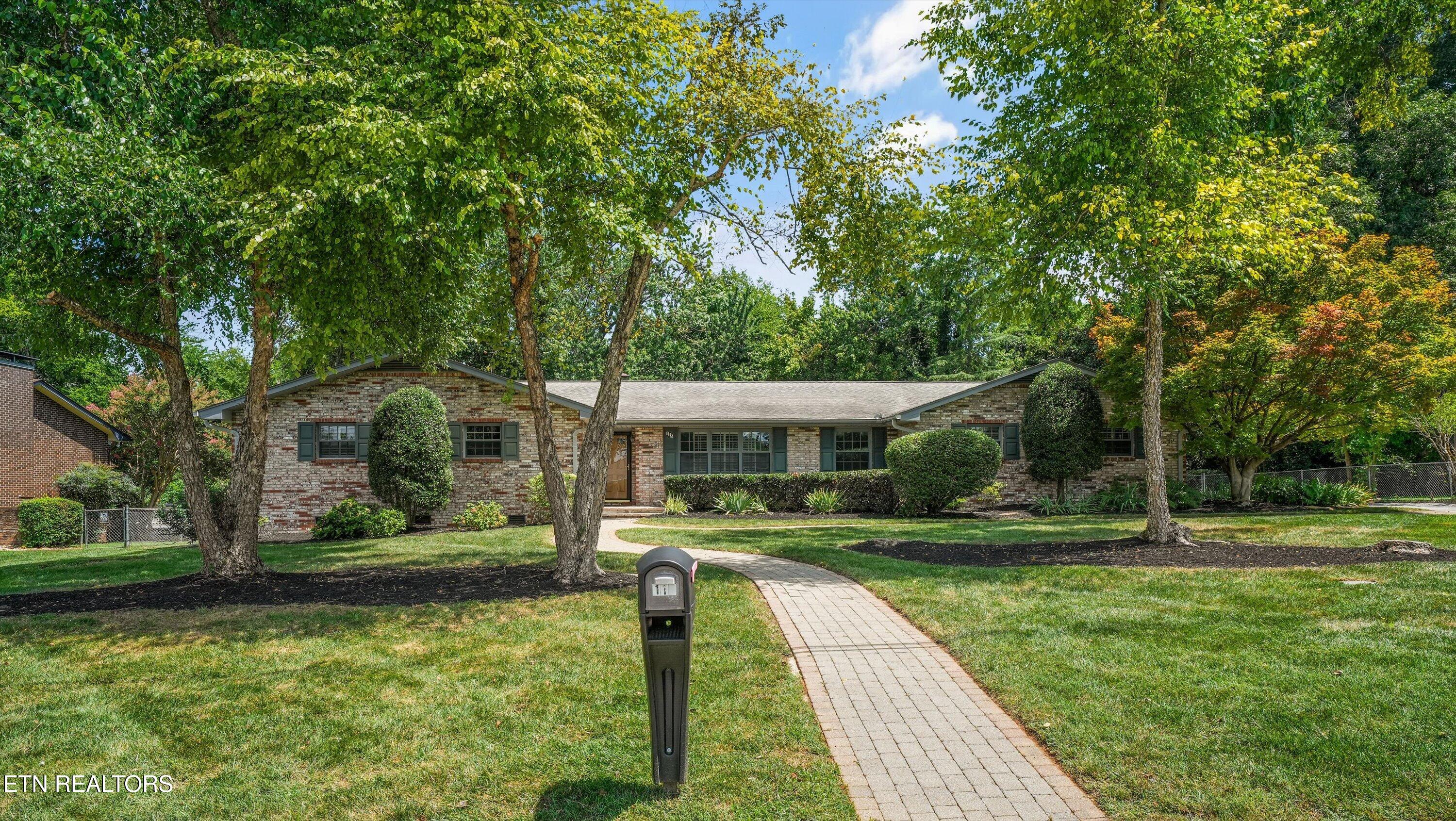 116 Essex Drive Knoxville TN 37922