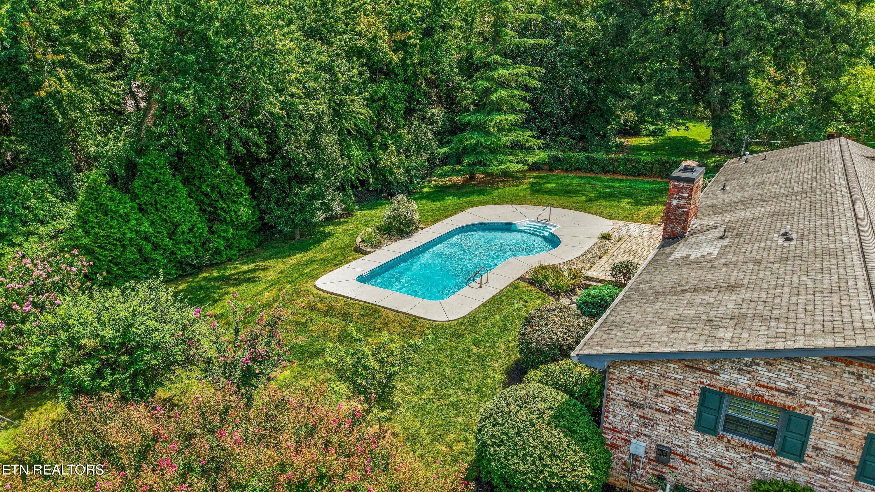 116 Essex Drive Knoxville TN 37922