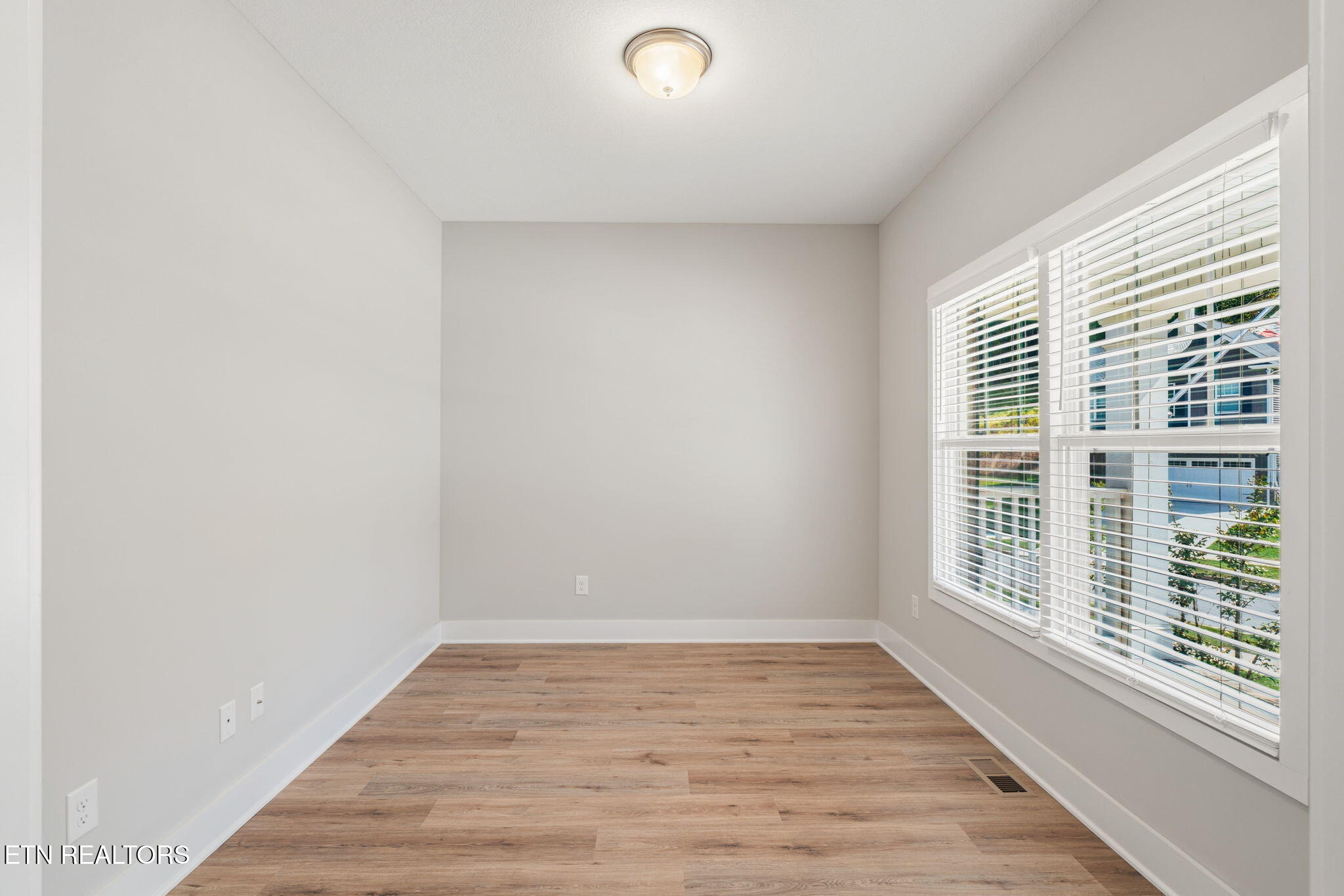 112 Kingberry Street Oak Ridge TN 37830