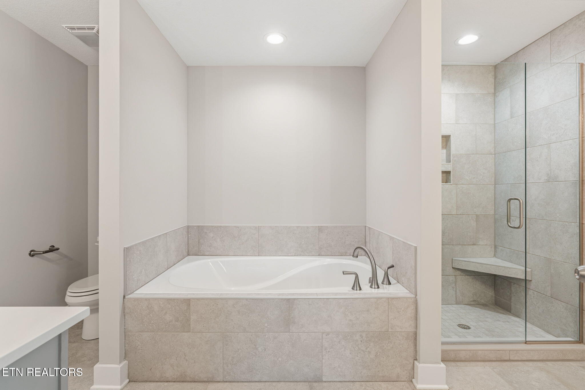 112 Kingberry Street Oak Ridge TN 37830