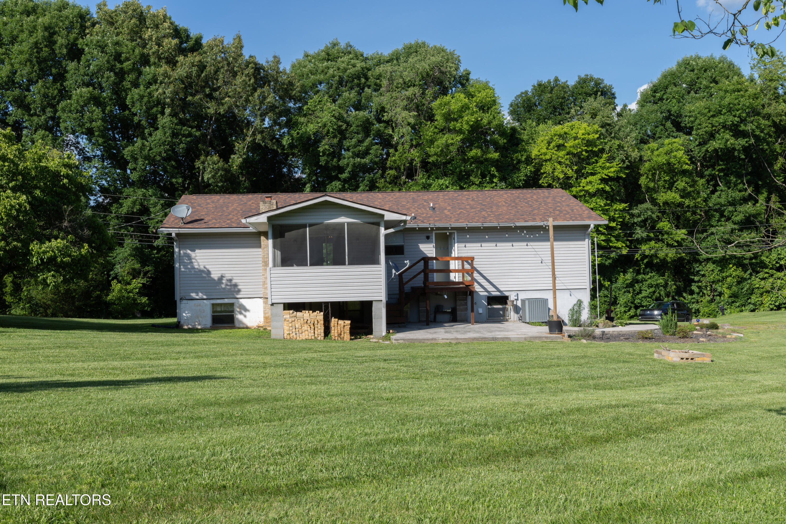 7409 Blacks Ferry Road Knoxville TN 37931
