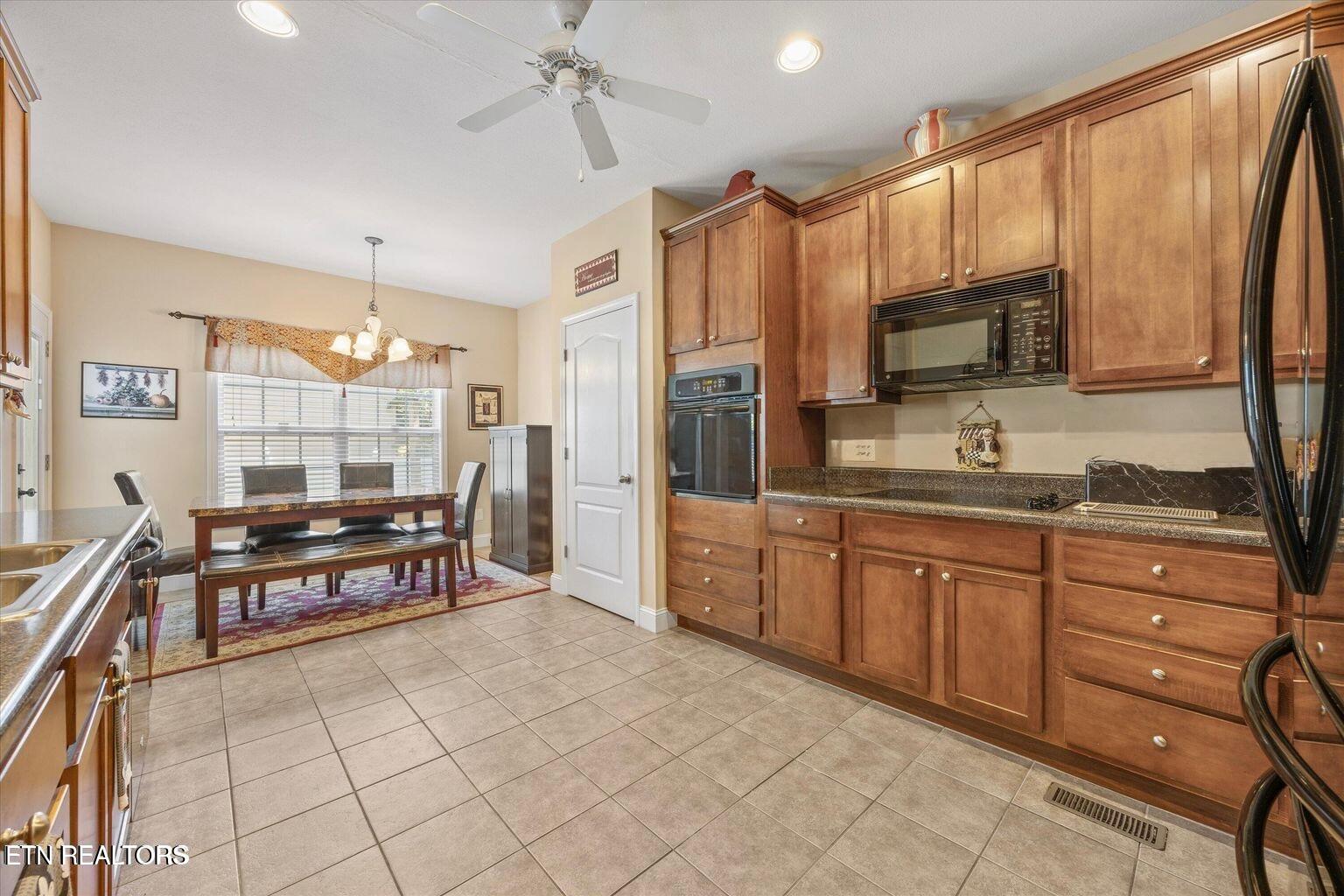 6031 Shannon Valley Farms Boulevard Knoxville TN 37918
