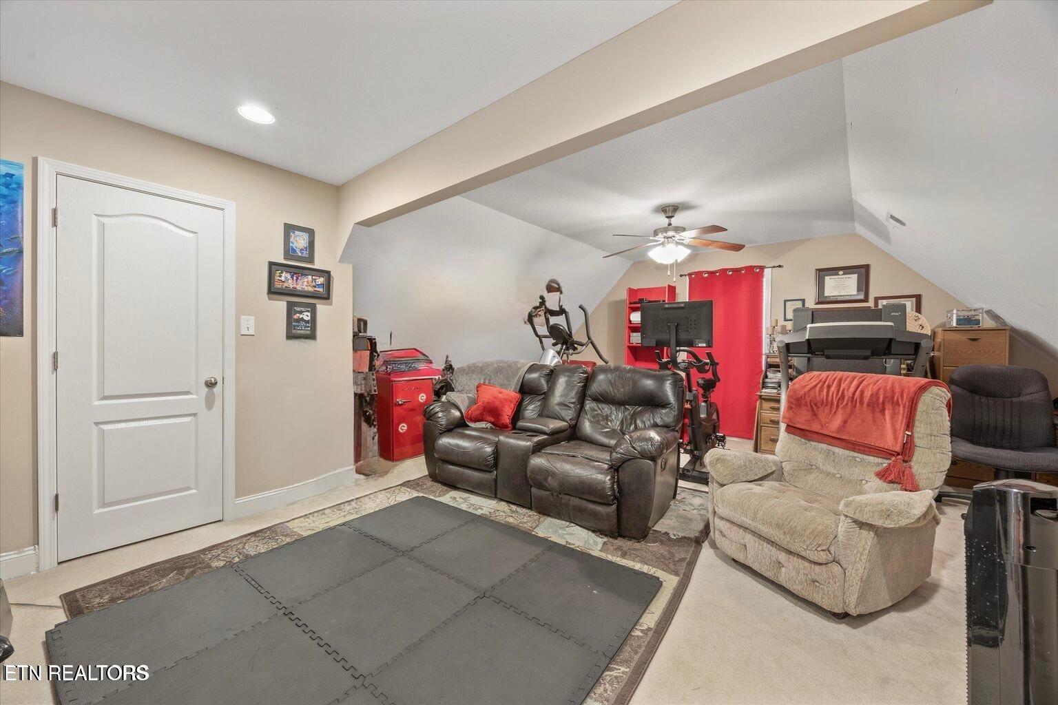 6031 Shannon Valley Farms Boulevard Knoxville TN 37918
