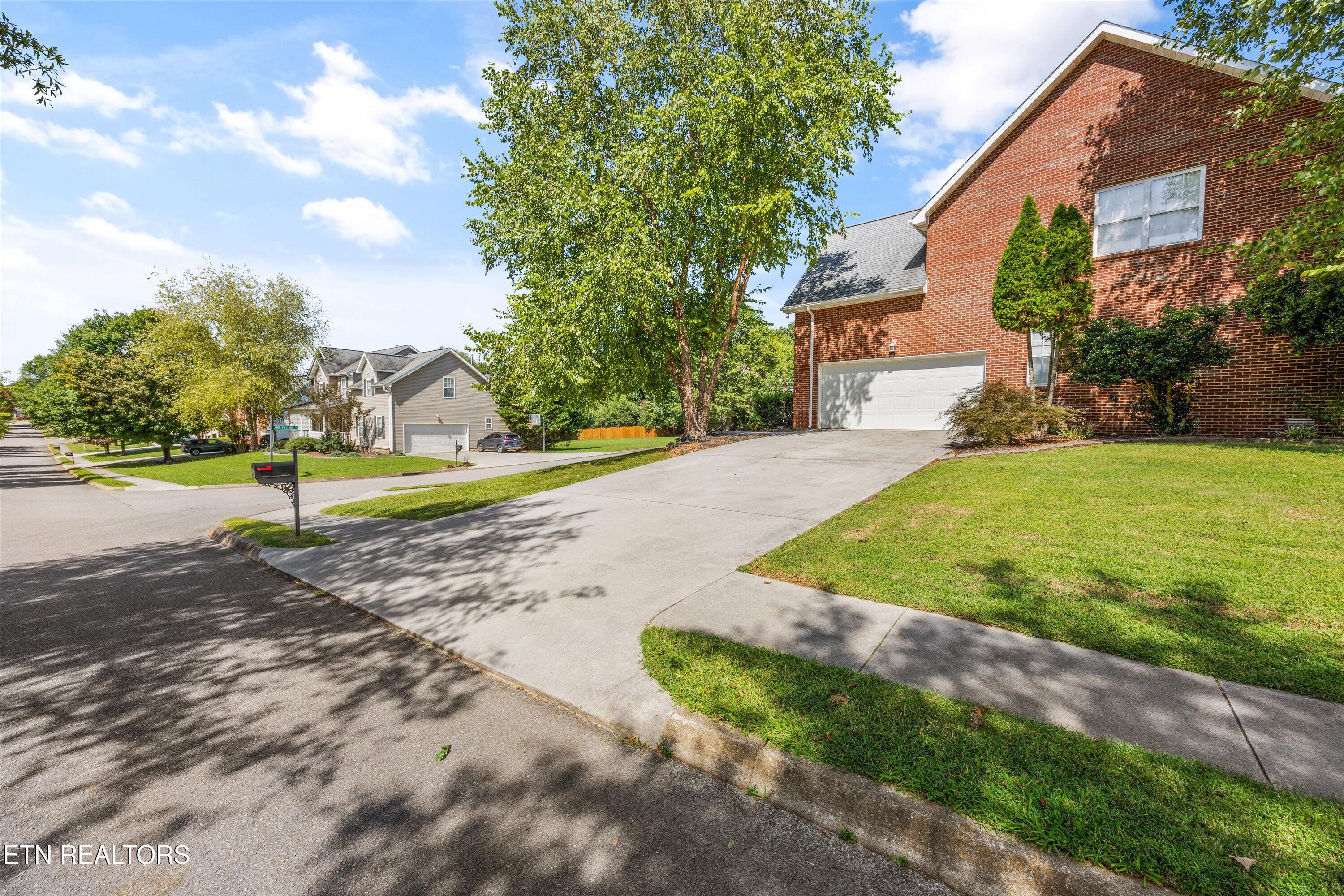 6031 Shannon Valley Farms Boulevard Knoxville TN 37918