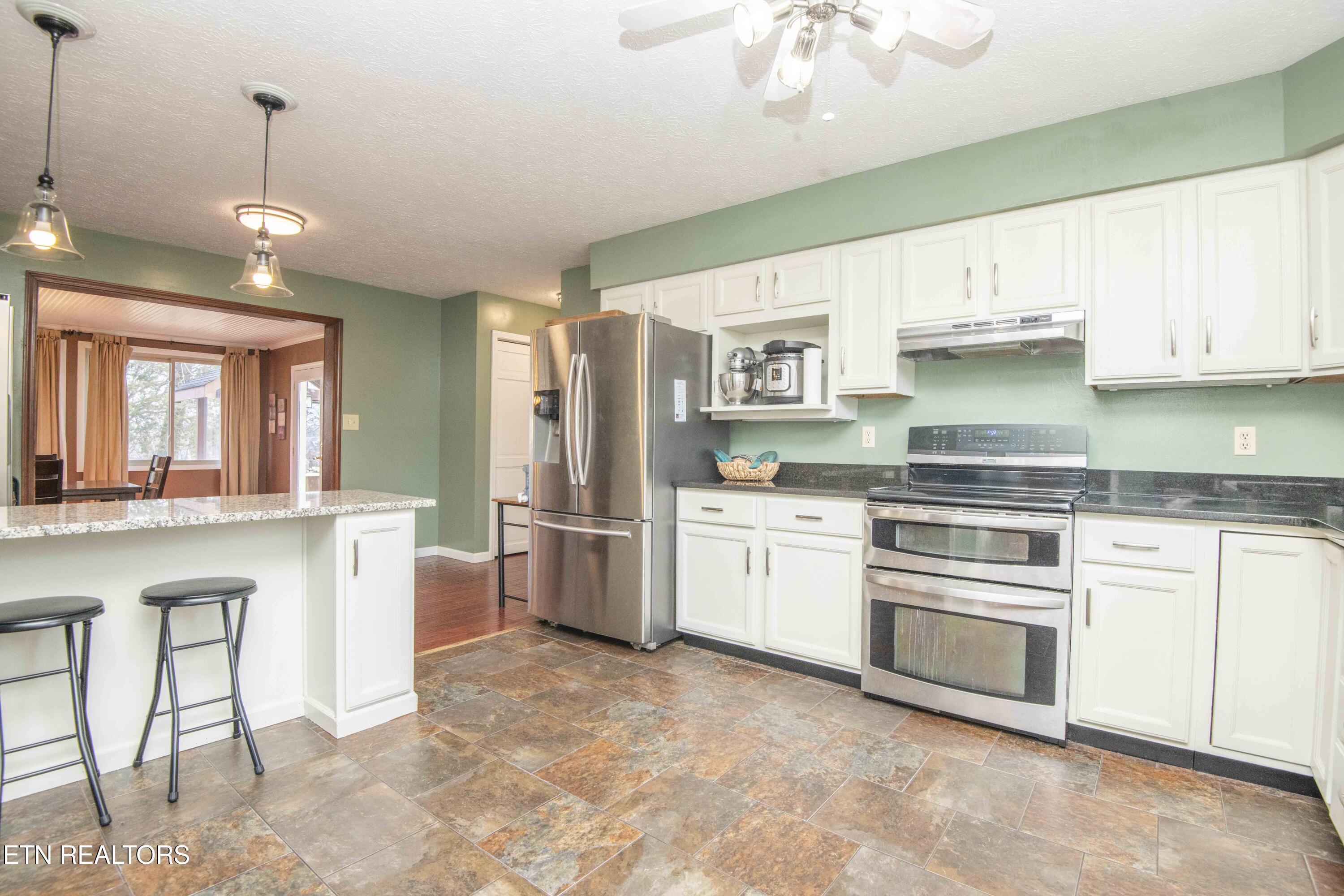 5608 Glenlyn Drive Powell TN 37849