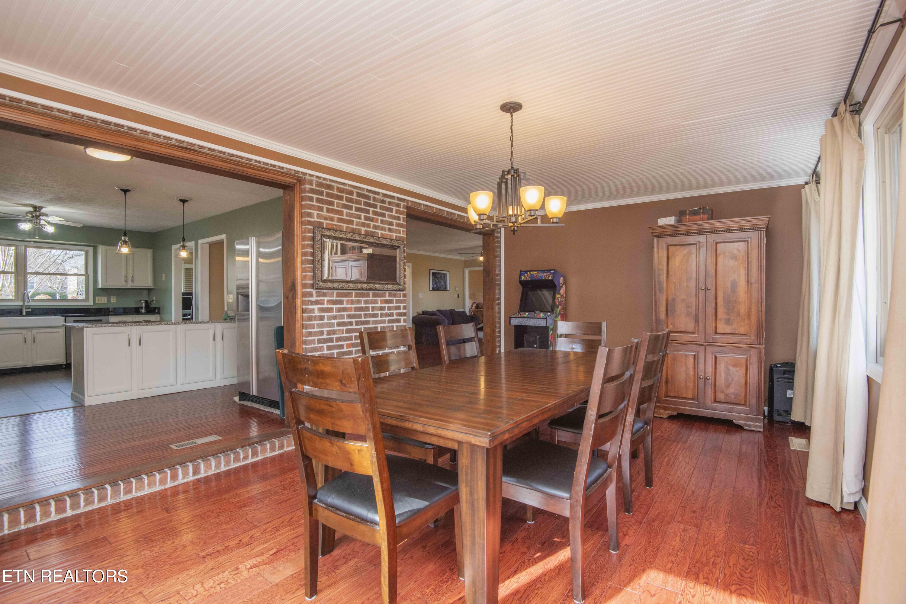5608 Glenlyn Drive Powell TN 37849