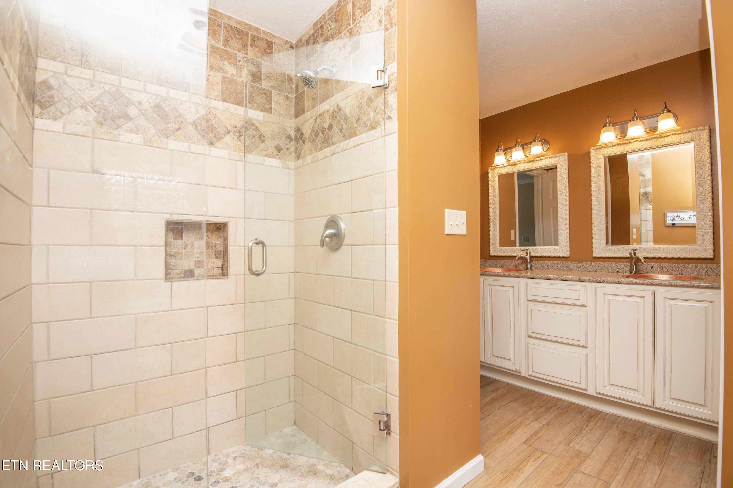 5608 Glenlyn Drive Powell TN 37849