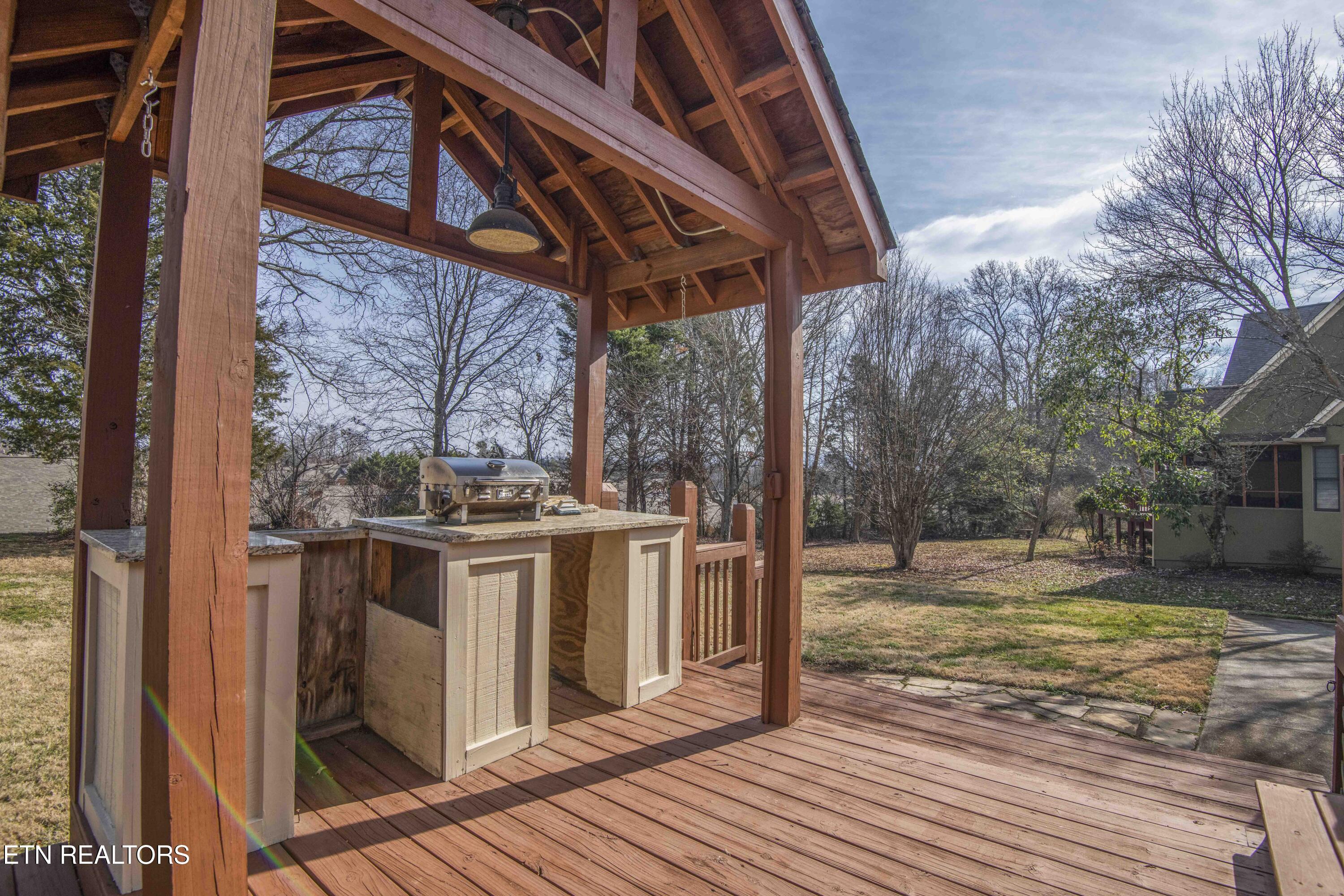 5608 Glenlyn Drive Powell TN 37849