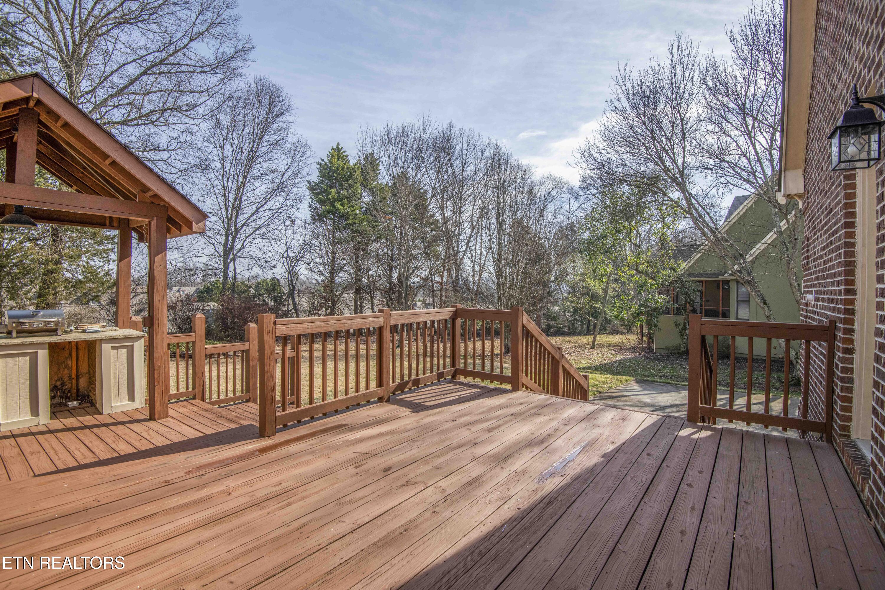 5608 Glenlyn Drive Powell TN 37849