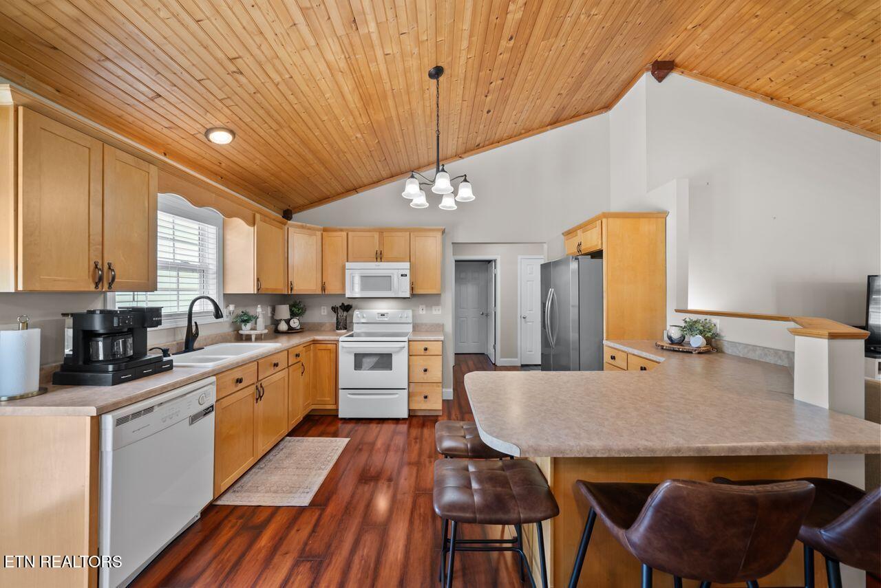 842 Henry Lane Greenback TN 37742