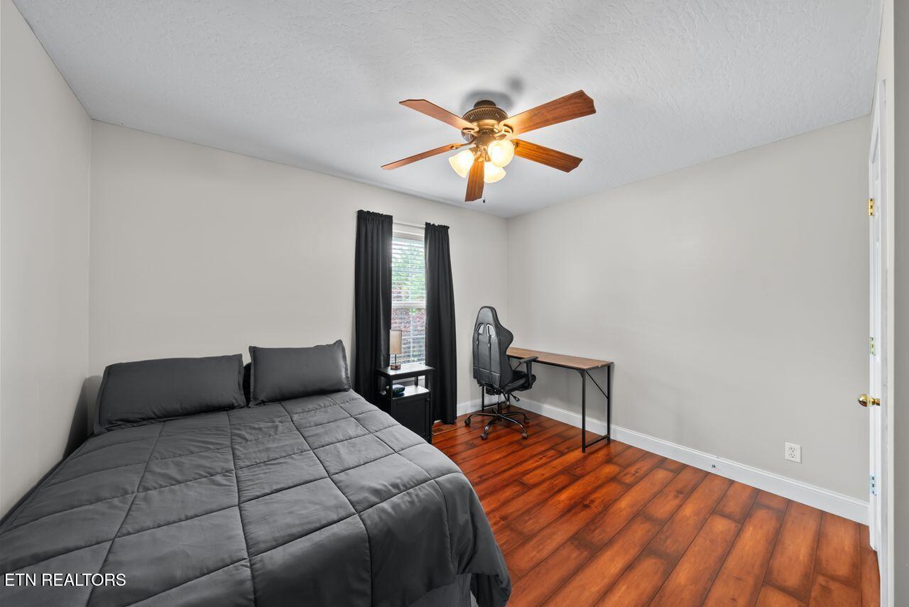 842 Henry Lane Greenback TN 37742