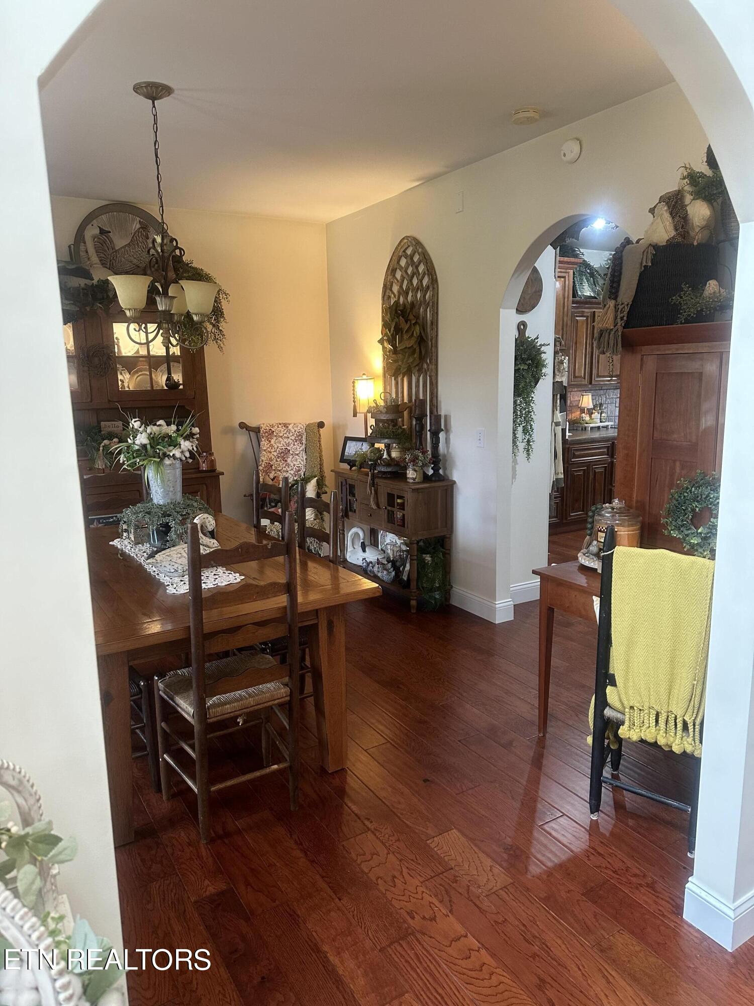 104 Dove Lane Speedwell TN 37870