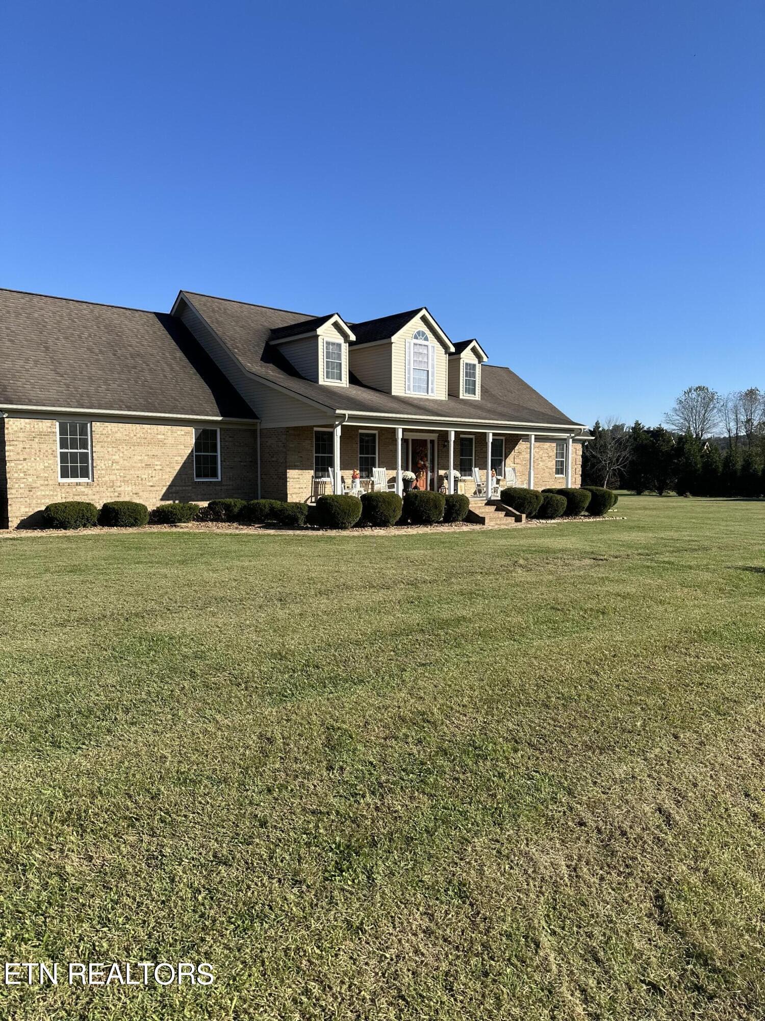 104 Dove Lane Speedwell TN 37870