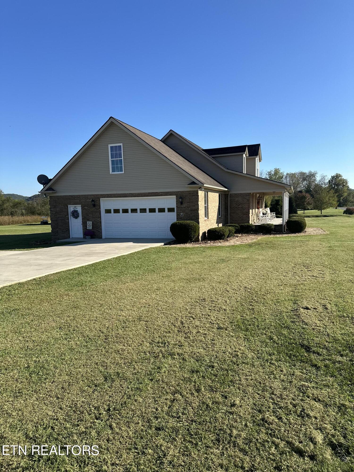 104 Dove Lane Speedwell TN 37870