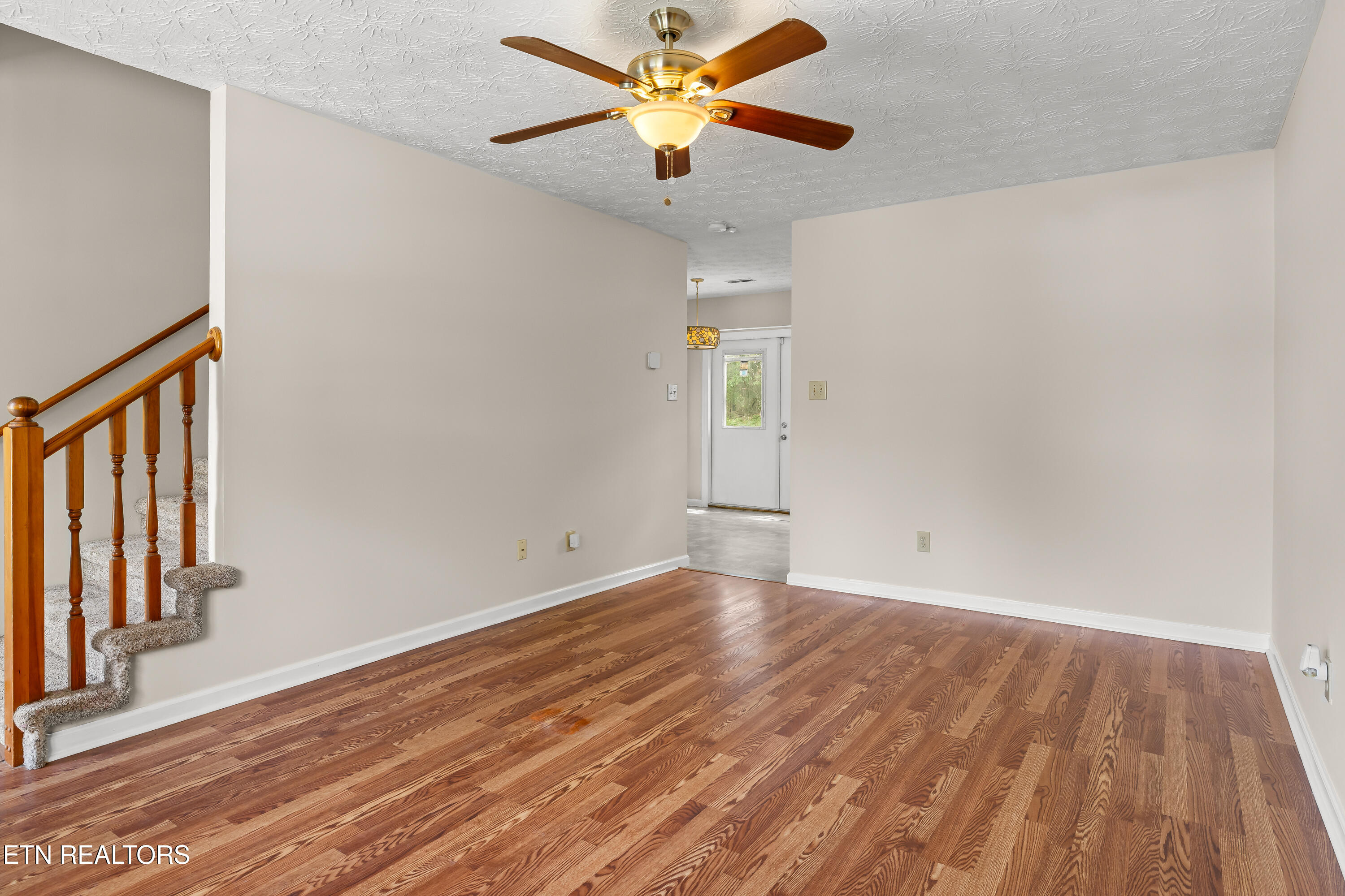 2403 Crestpark Road Knoxville TN 37912