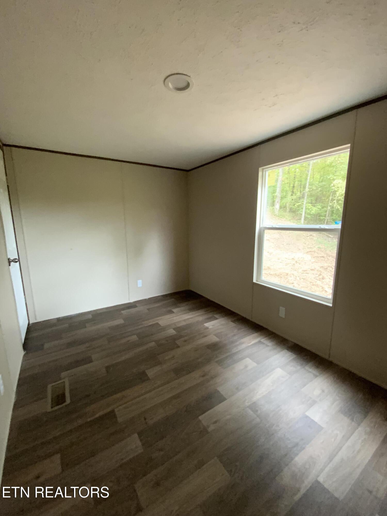 299 Haney Hollow Road Clinton TN 37716