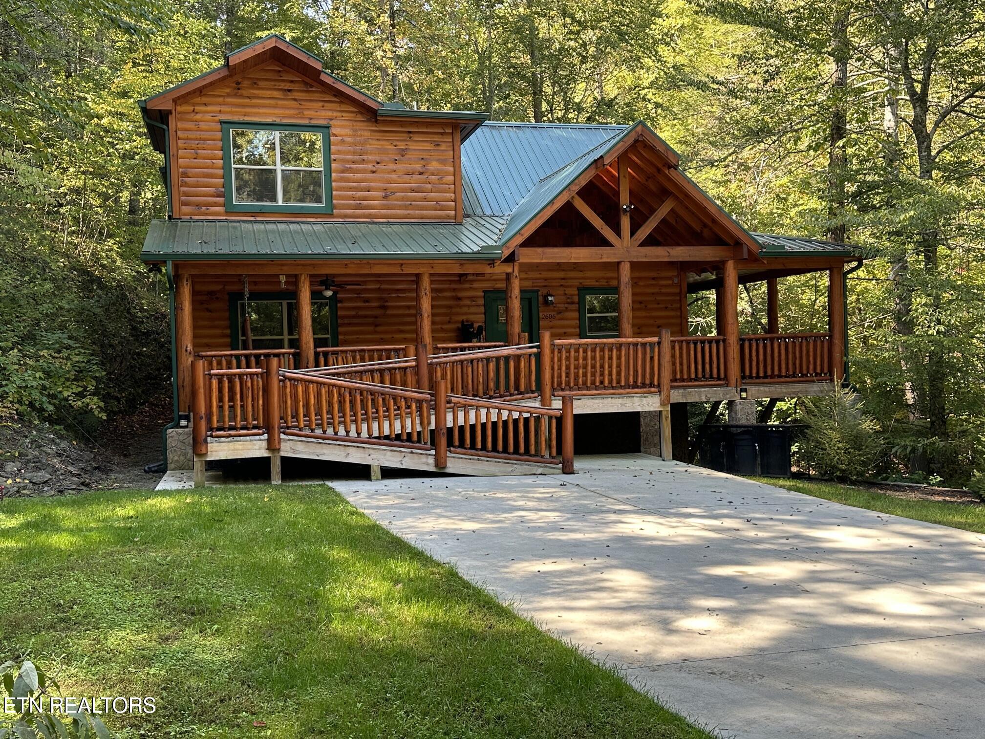 2606 Bear Crossing Way Sevierville TN 37862