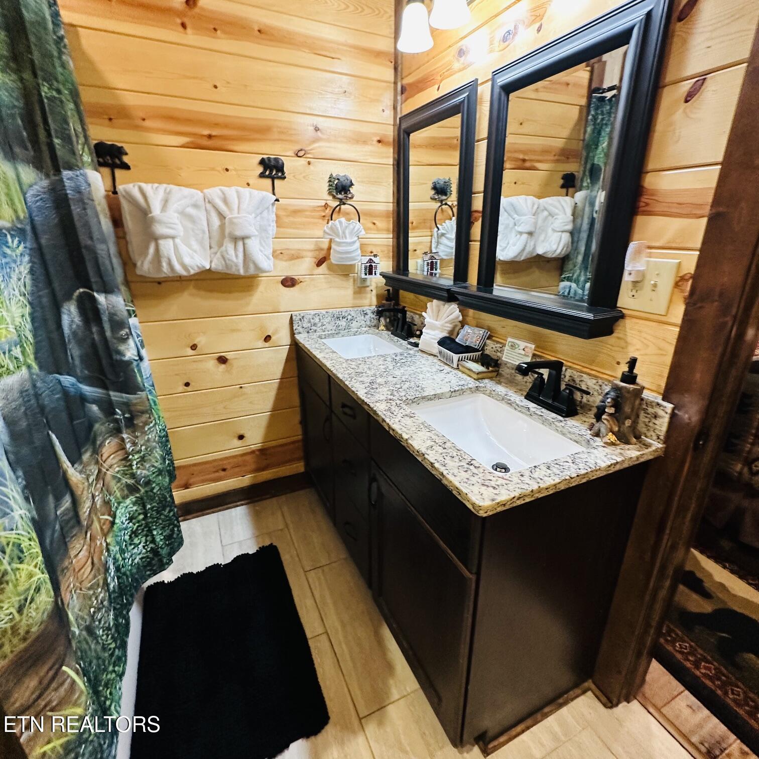 2606 Bear Crossing Way Sevierville TN 37862