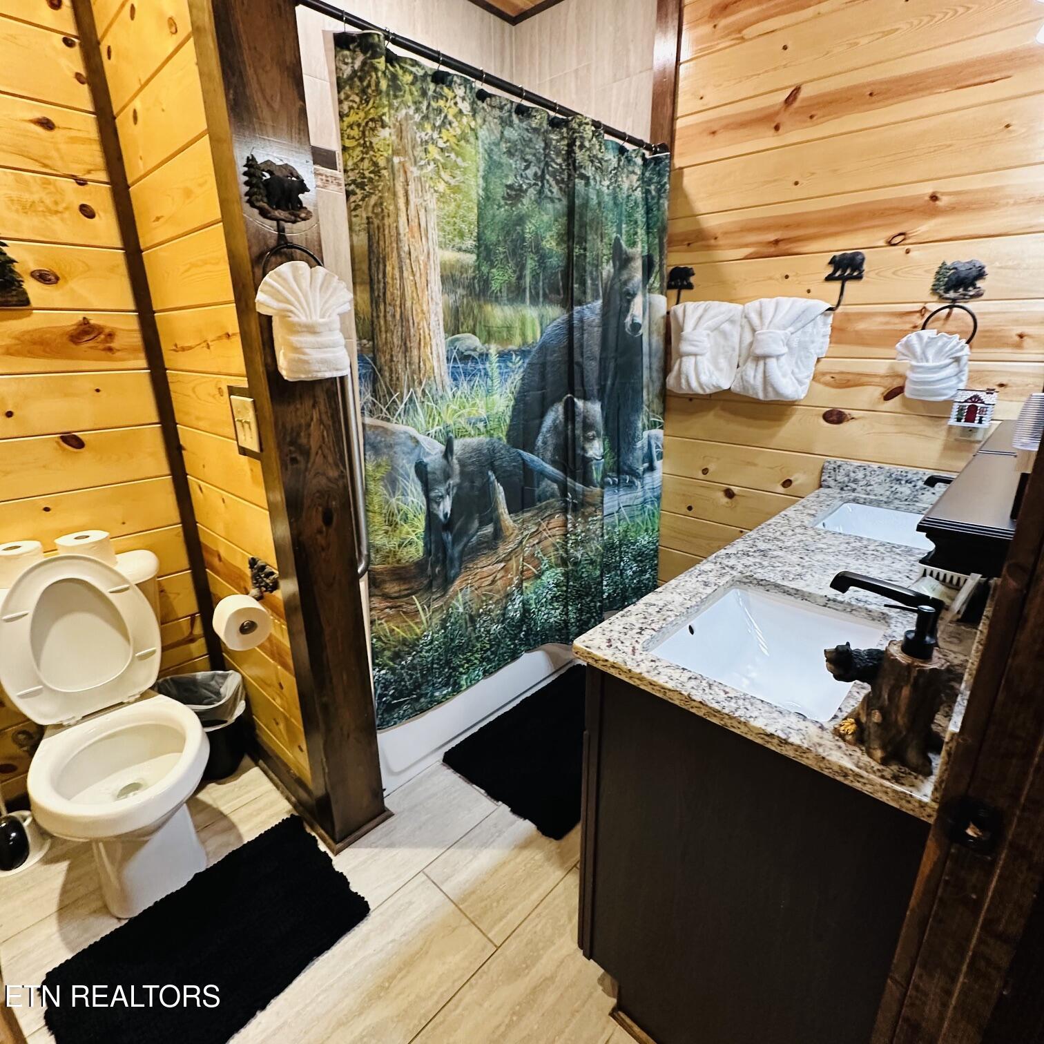 2606 Bear Crossing Way Sevierville TN 37862