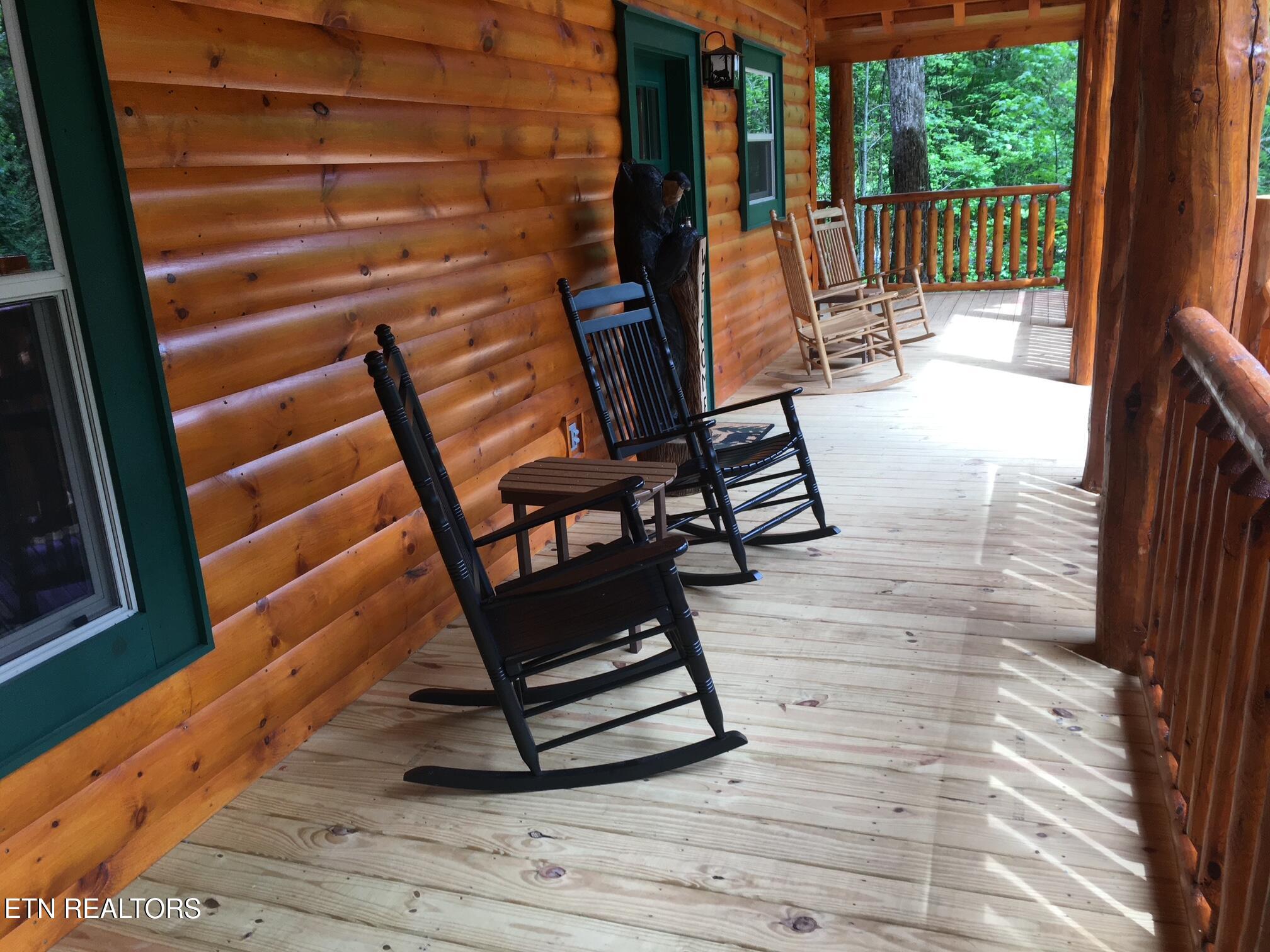 2606 Bear Crossing Way Sevierville TN 37862