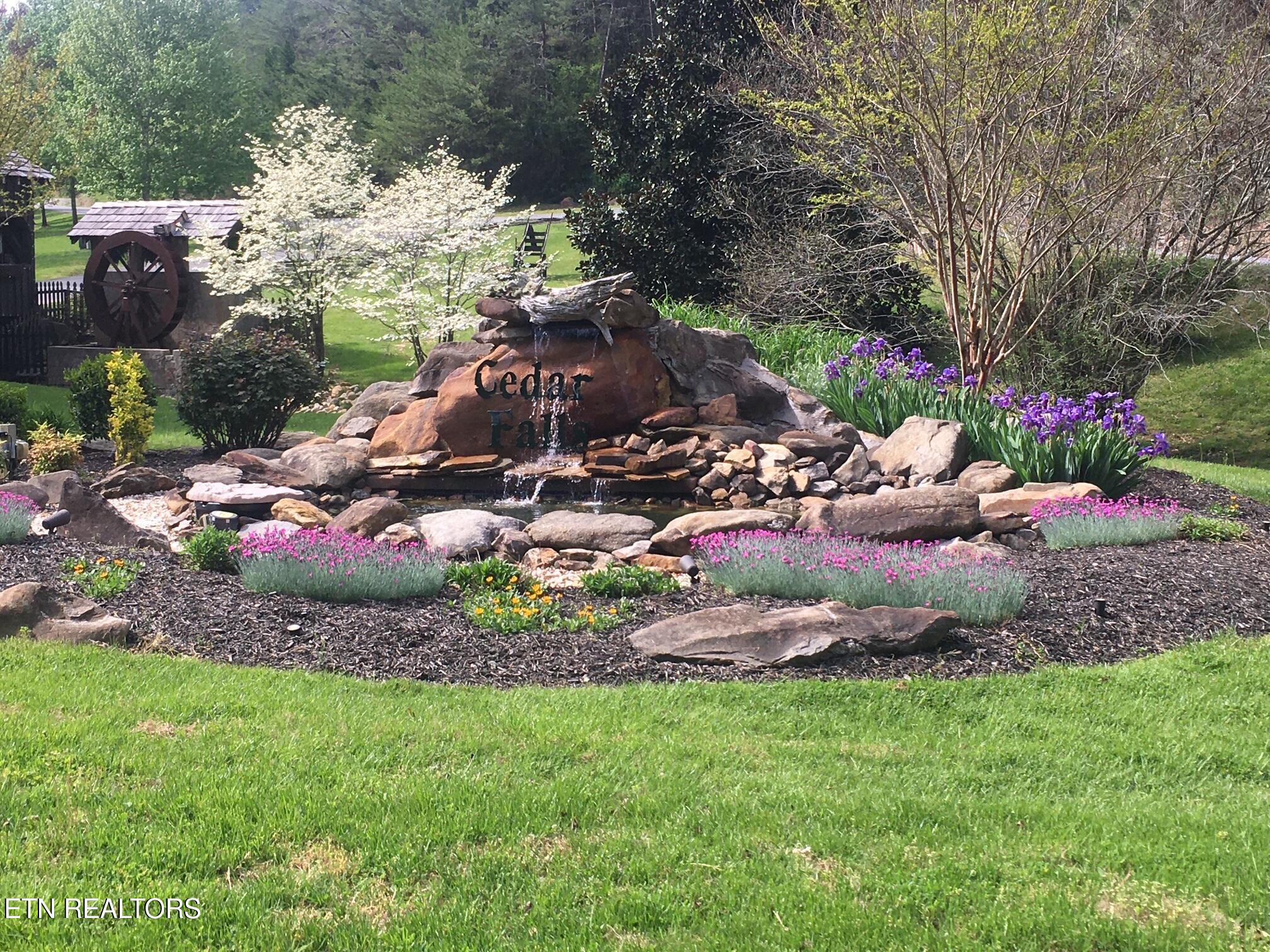 2606 Bear Crossing Way Sevierville TN 37862
