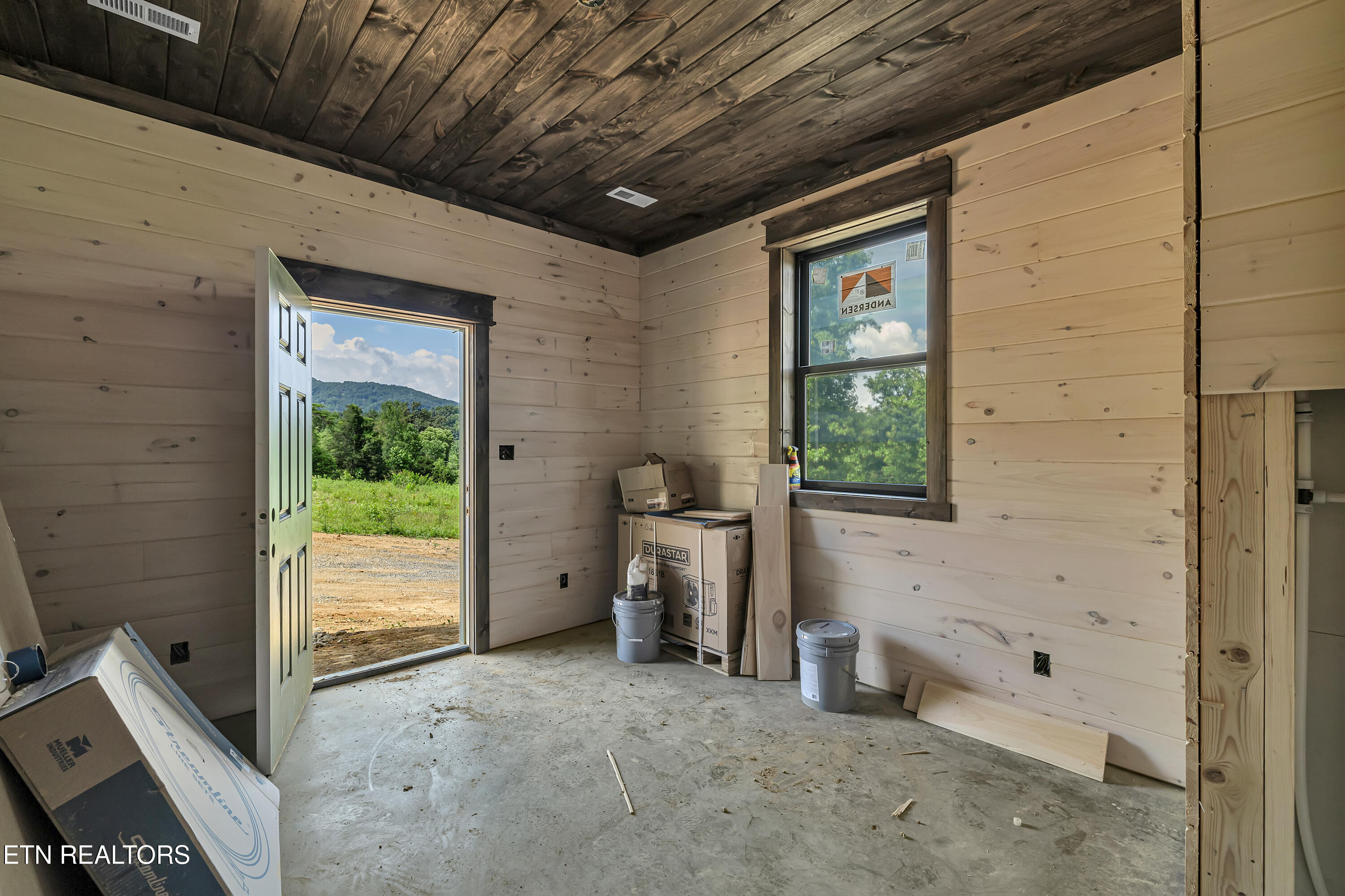 2773 Clabo Road Sevierville TN 37862