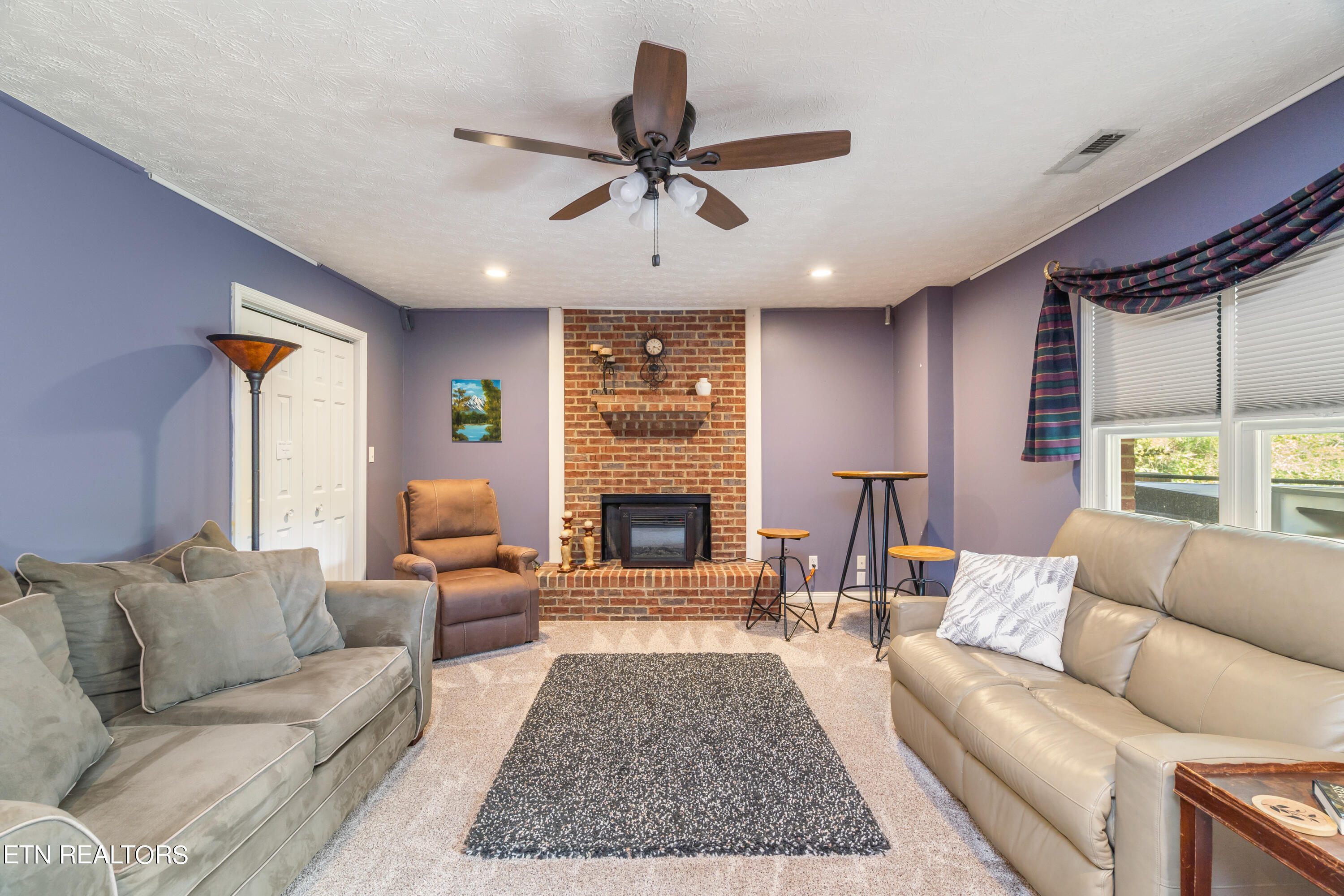 16 Radcliff Terrace Oak Ridge TN 37830