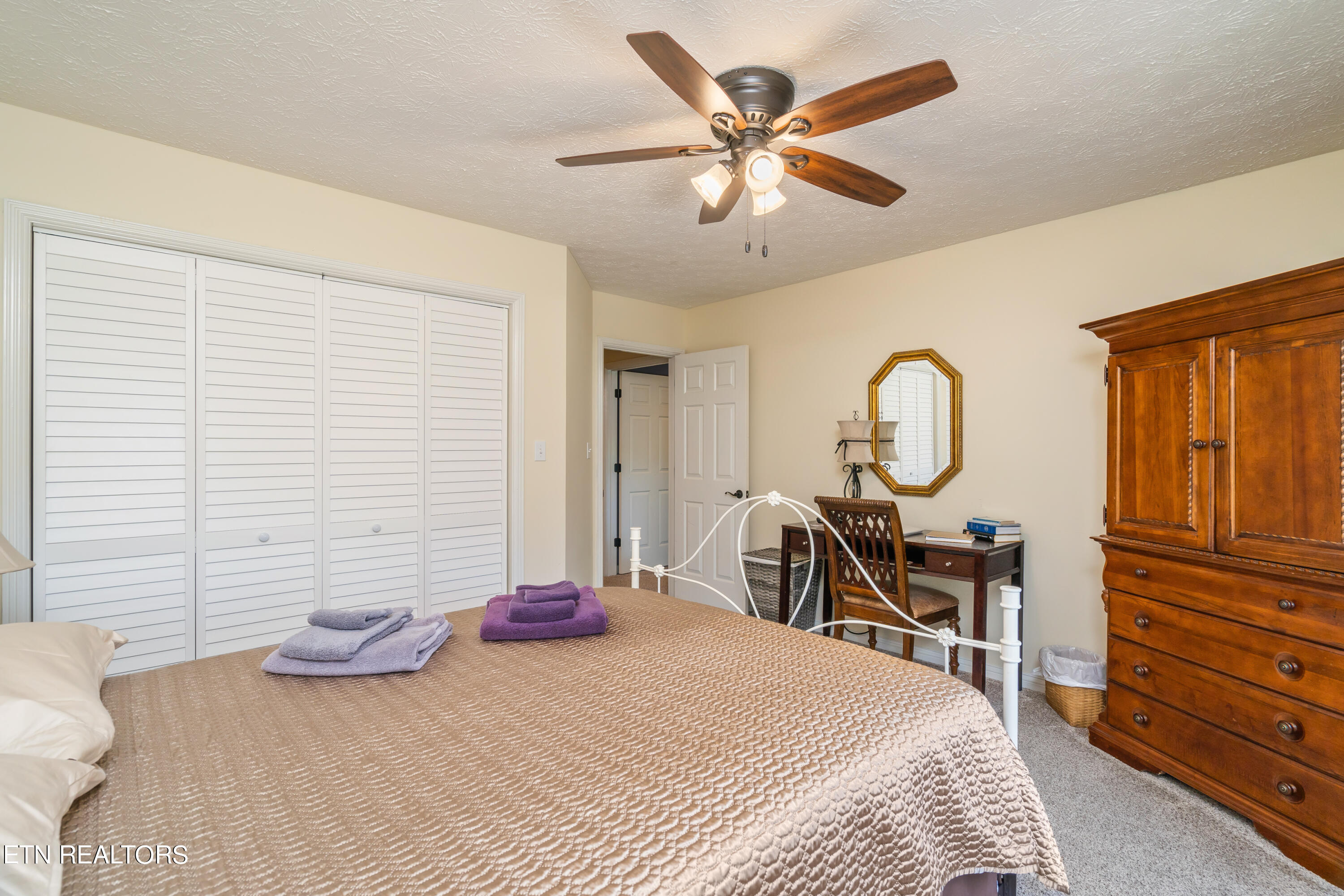 16 Radcliff Terrace Oak Ridge TN 37830