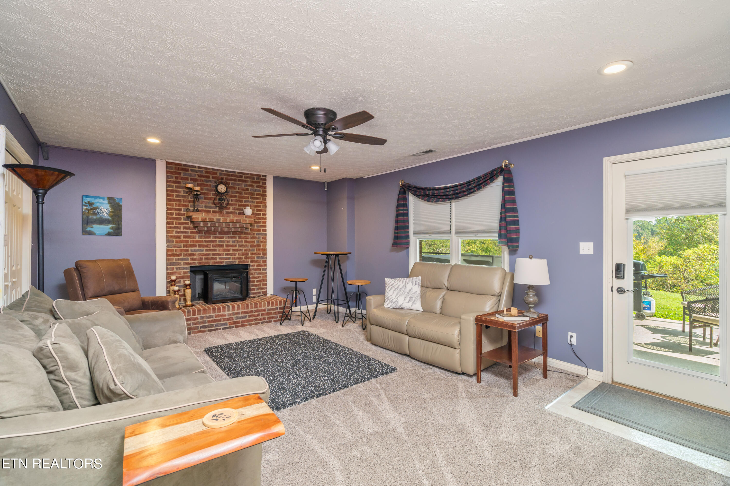 16 Radcliff Terrace Oak Ridge TN 37830