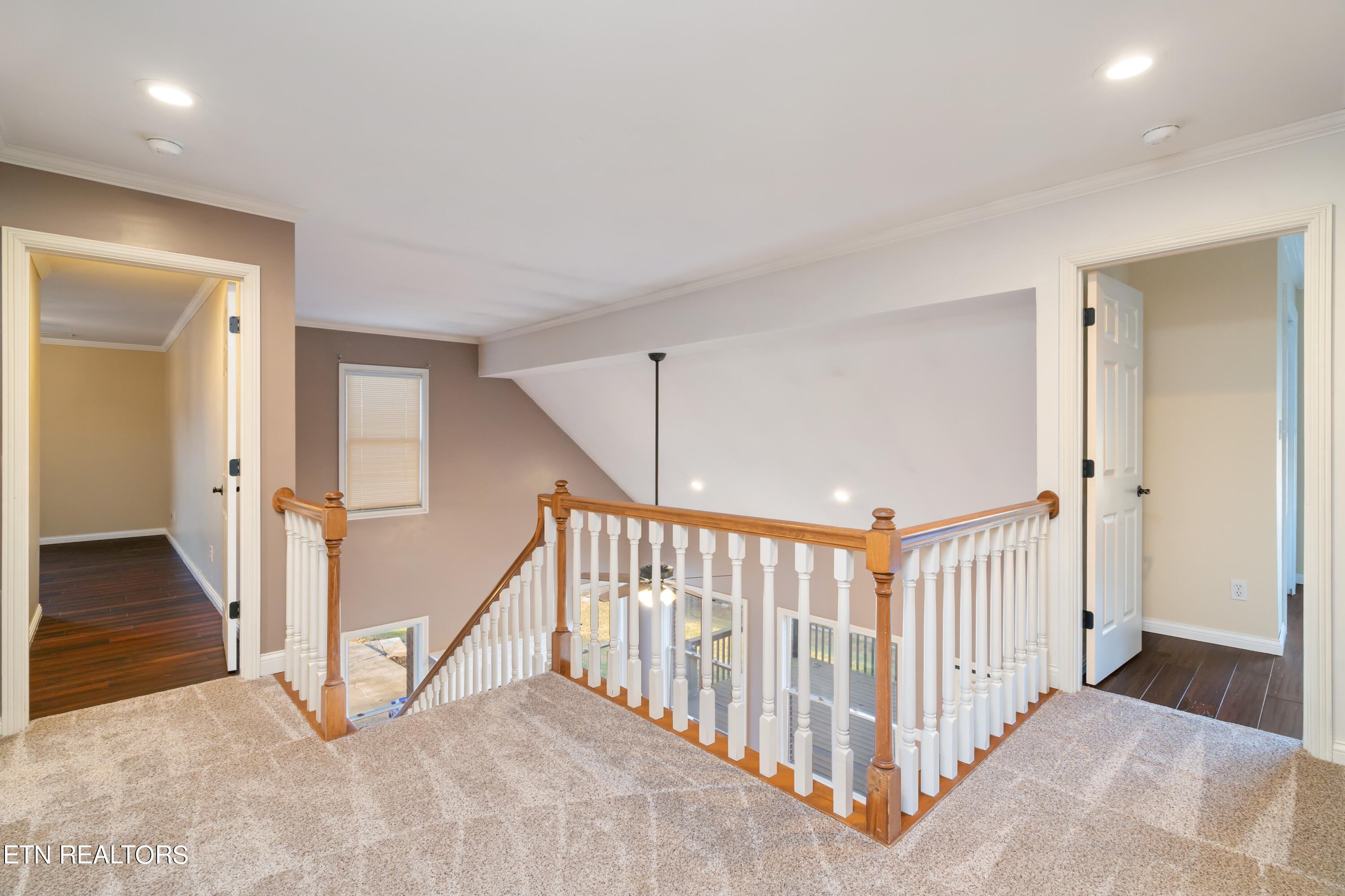 16 Radcliff Terrace Oak Ridge TN 37830