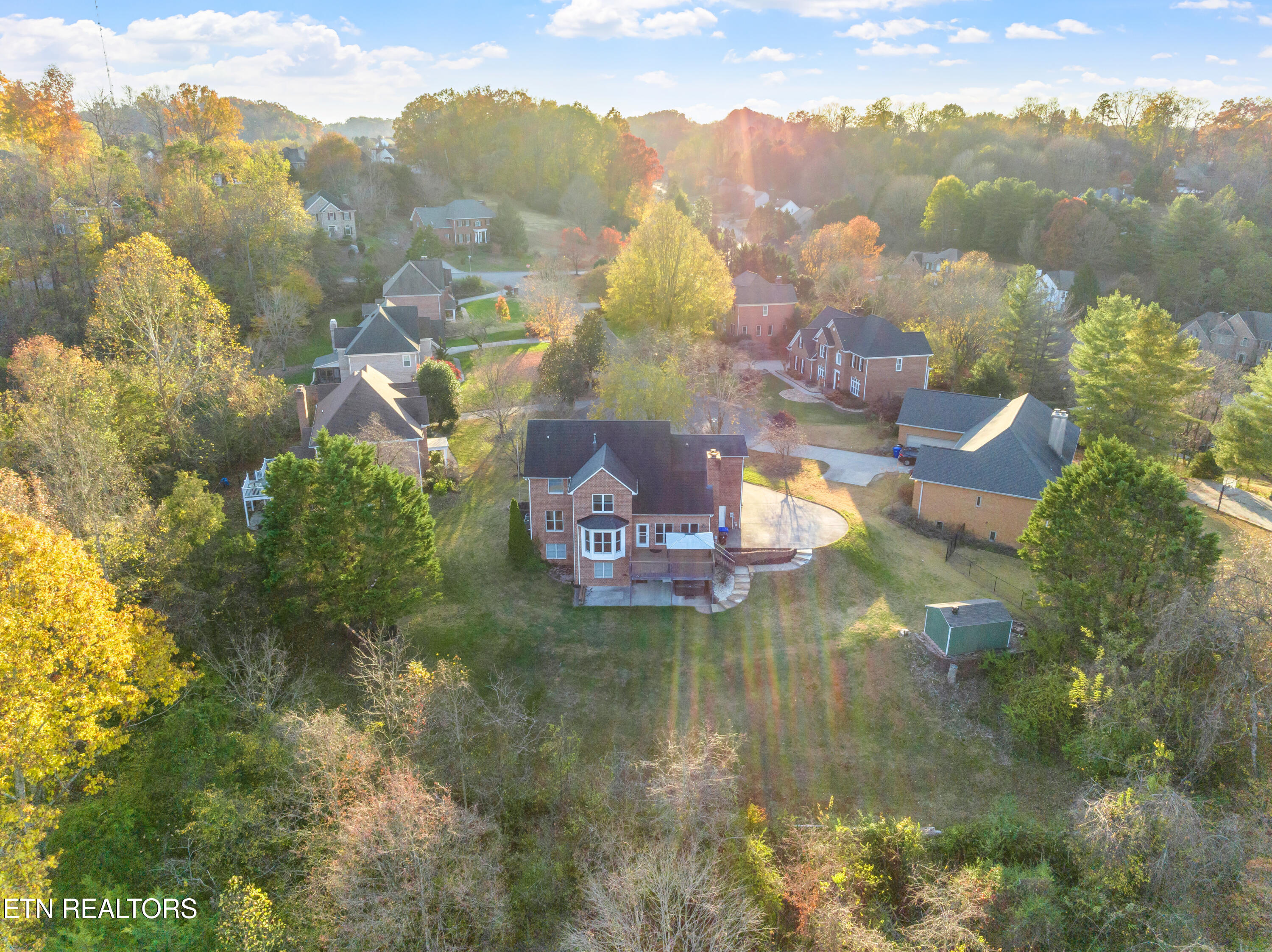 16 Radcliff Terrace Oak Ridge TN 37830