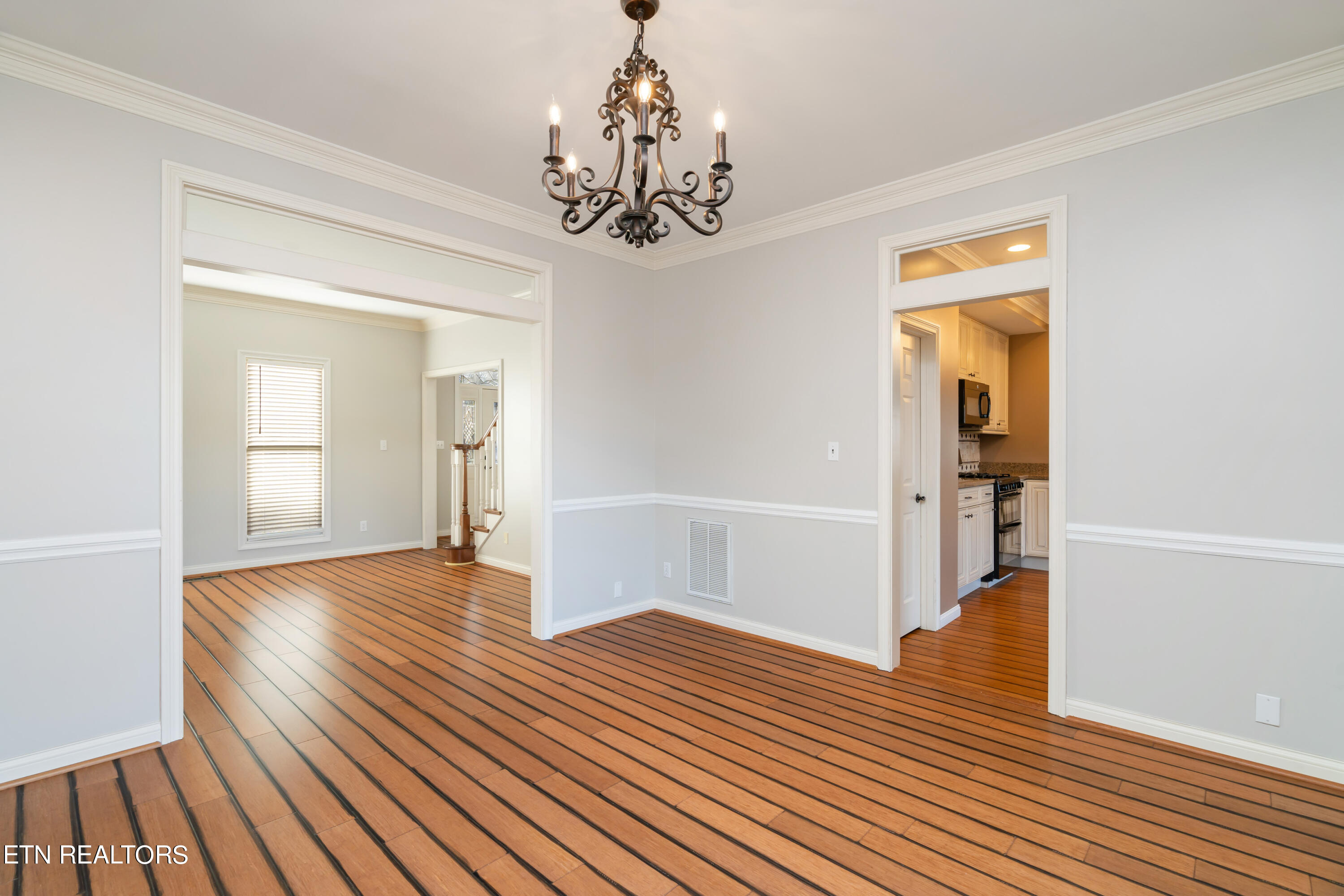16 Radcliff Terrace Oak Ridge TN 37830