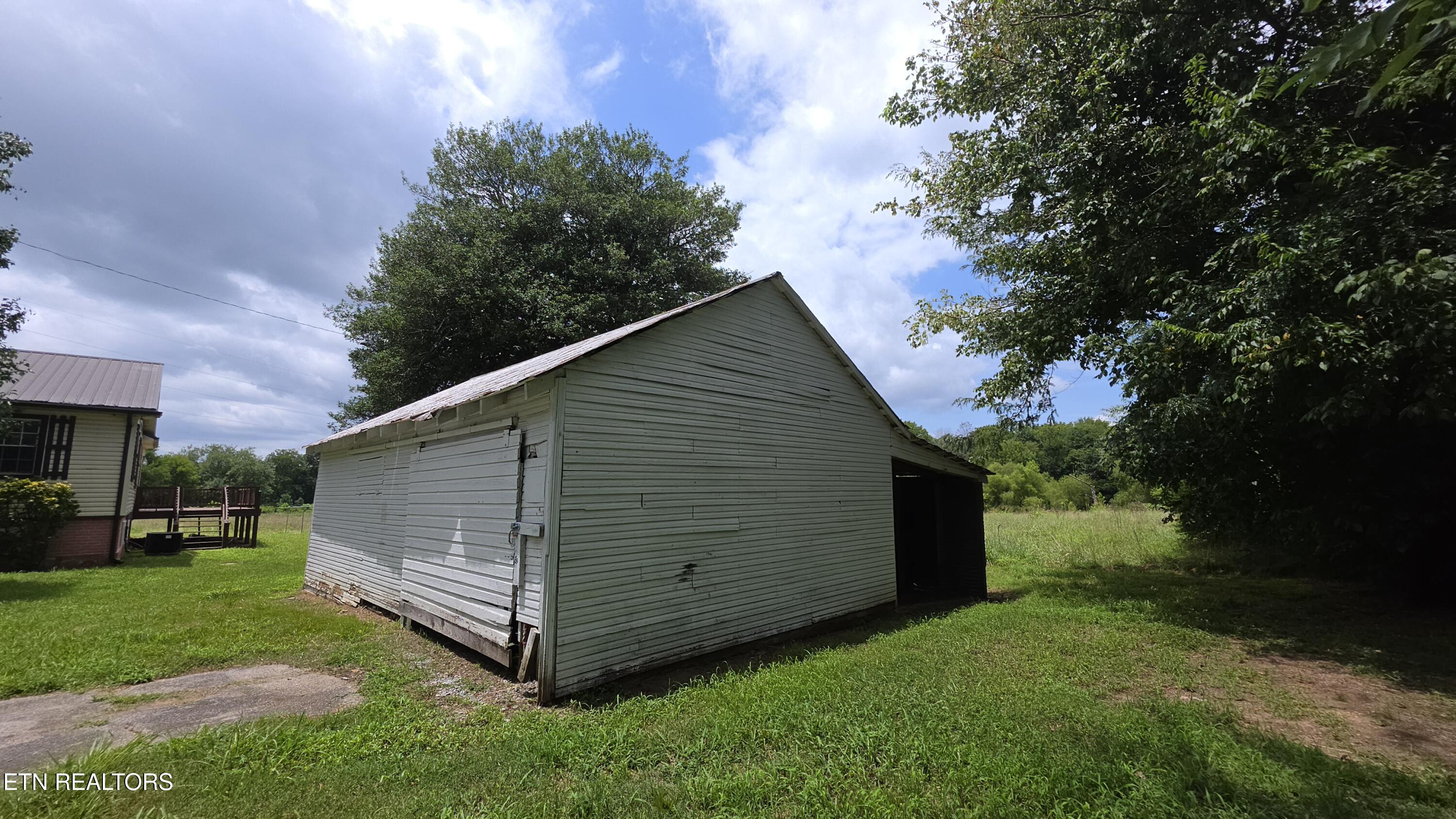 3528 Highway 39w Off Riceville TN 37370