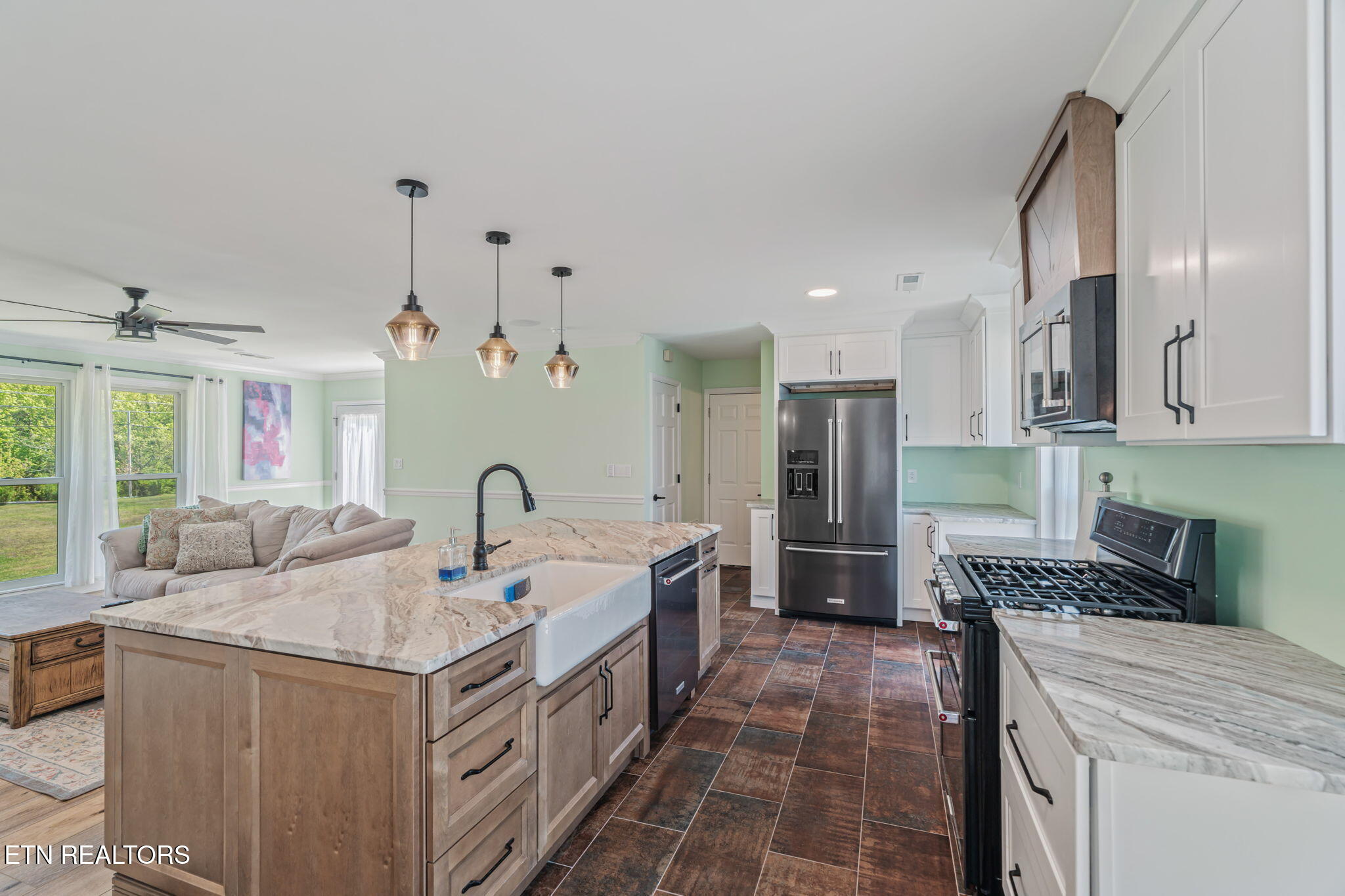 1940 River Shores Drive Knoxville TN 37914