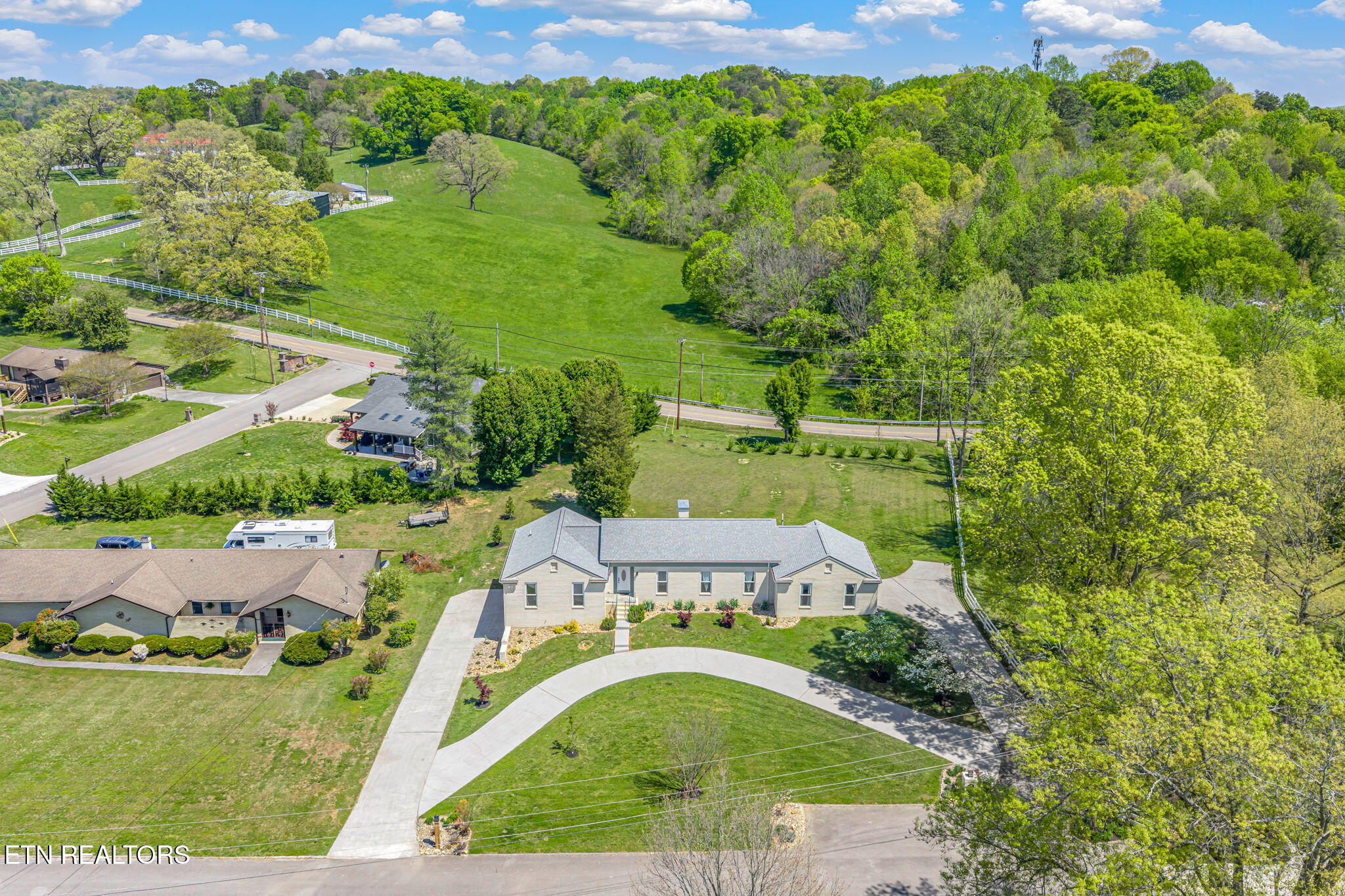 1940 River Shores Drive Knoxville TN 37914