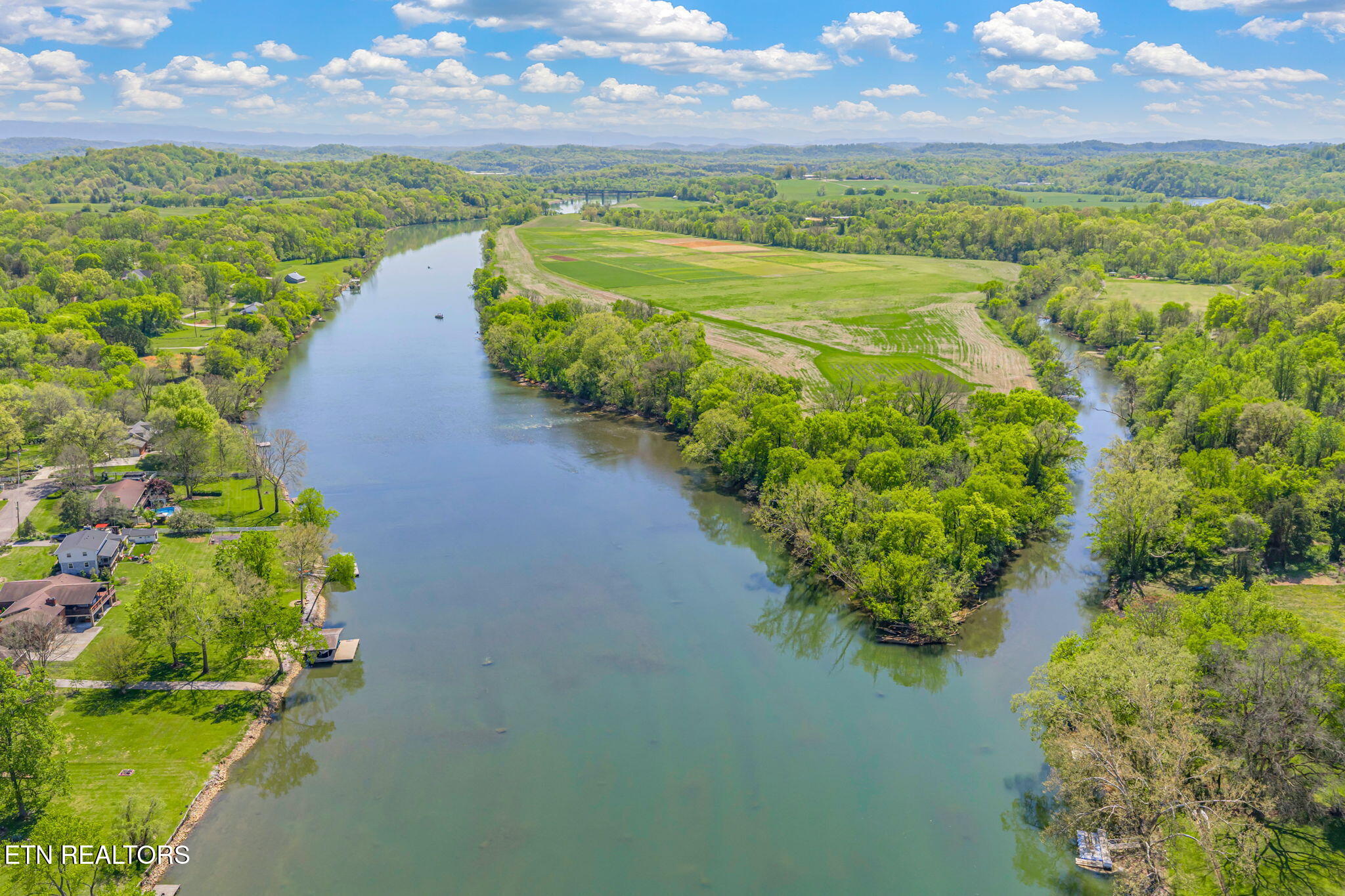 1940 River Shores Drive Knoxville TN 37914