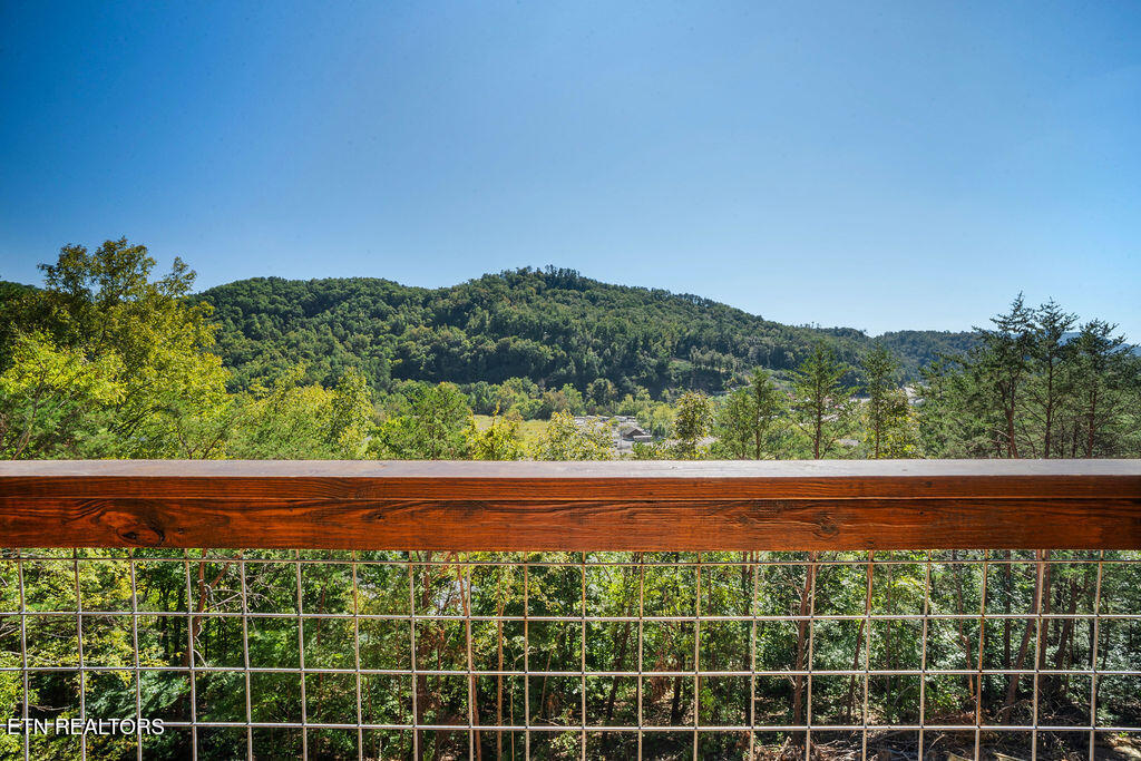 3004 Crestview Court Sevierville TN 37862