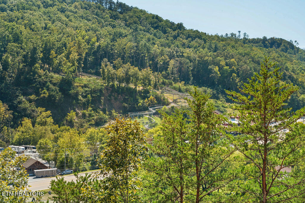 3004 Crestview Court Sevierville TN 37862