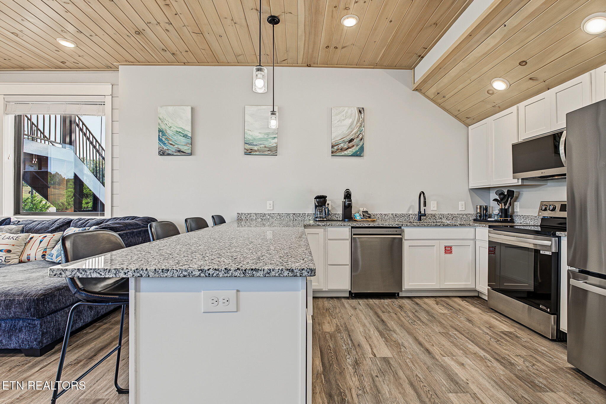 810 Blue Herring Way Sevierville TN 37876