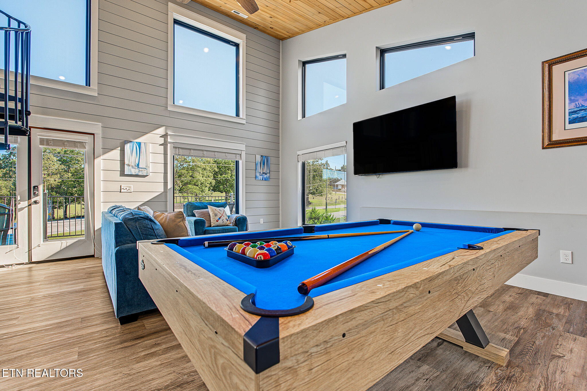 810 Blue Herring Way Sevierville TN 37876